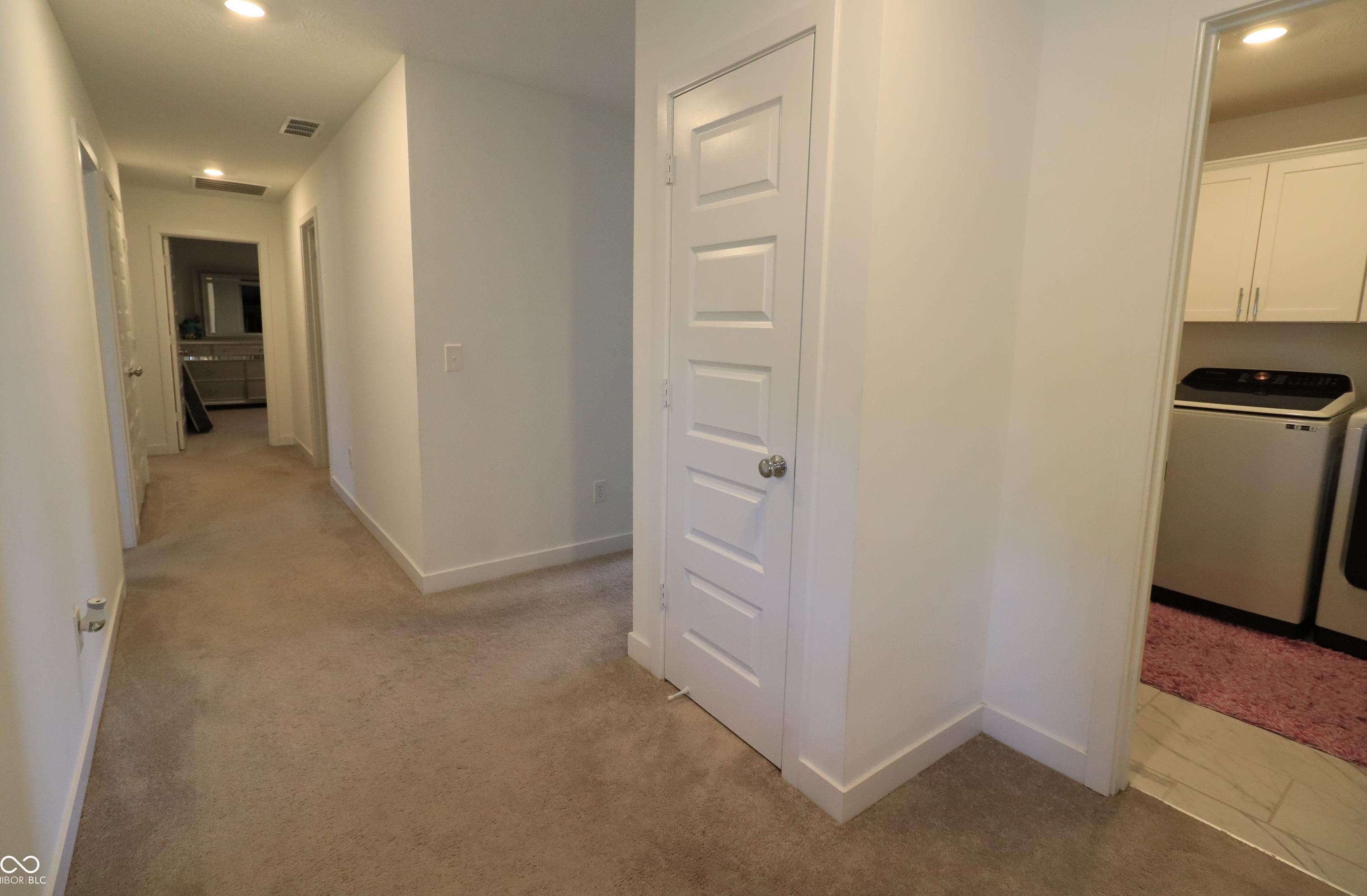 Photo #32