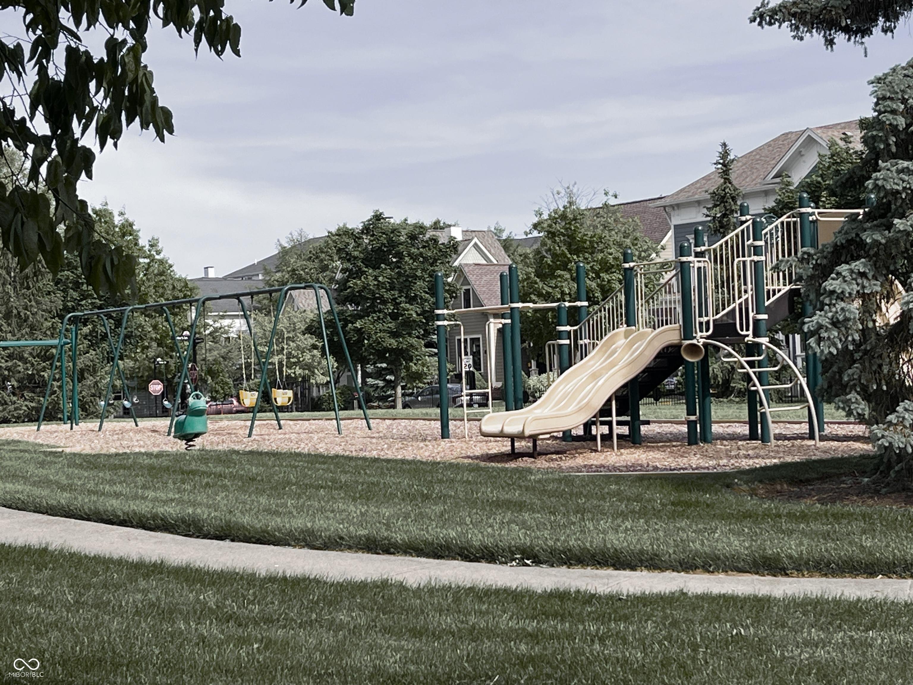 Photo #28