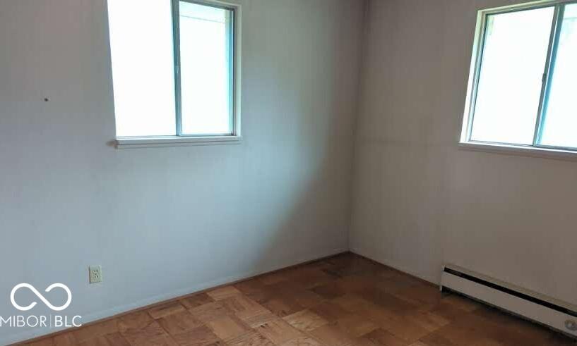 Photo #8