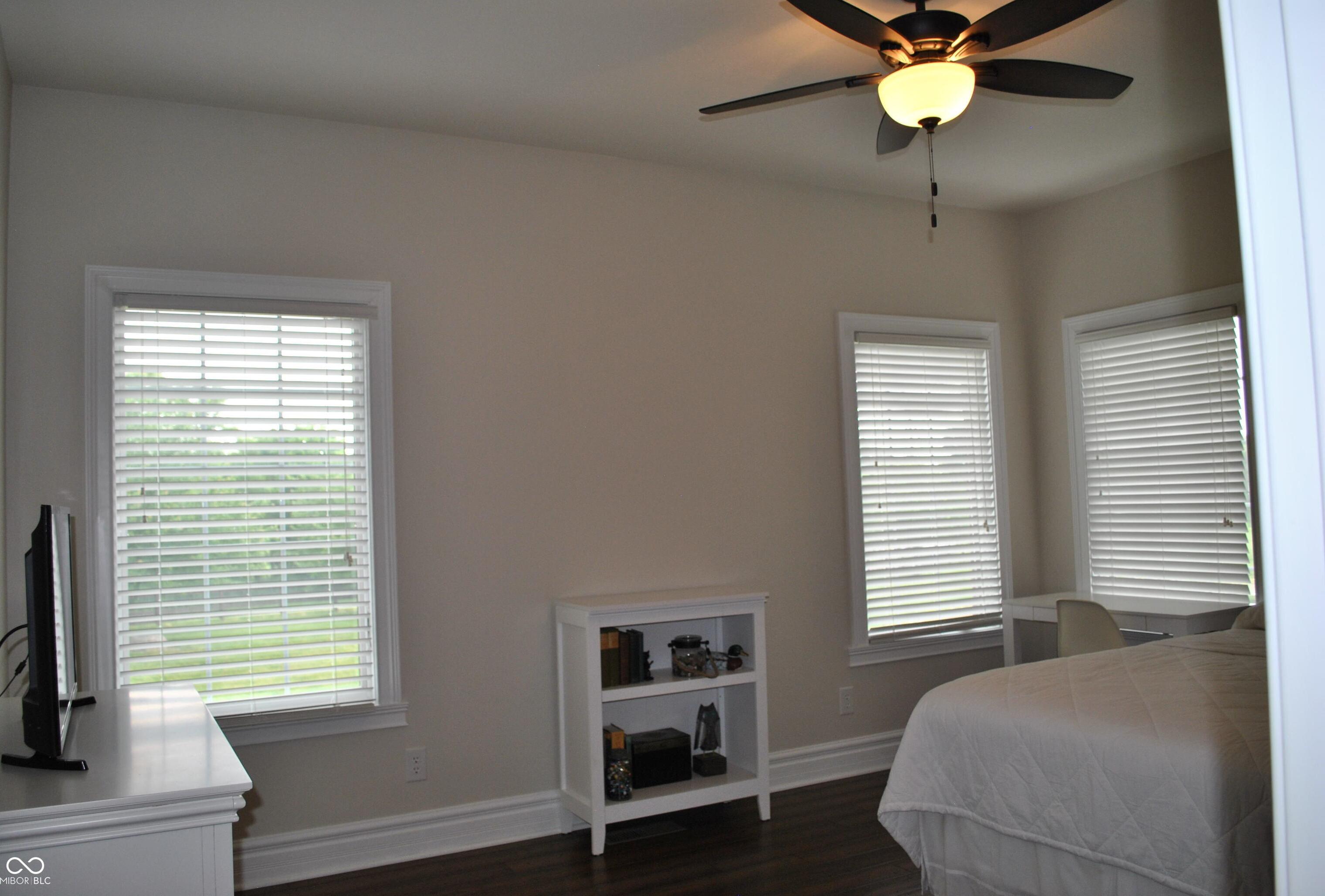Photo #43