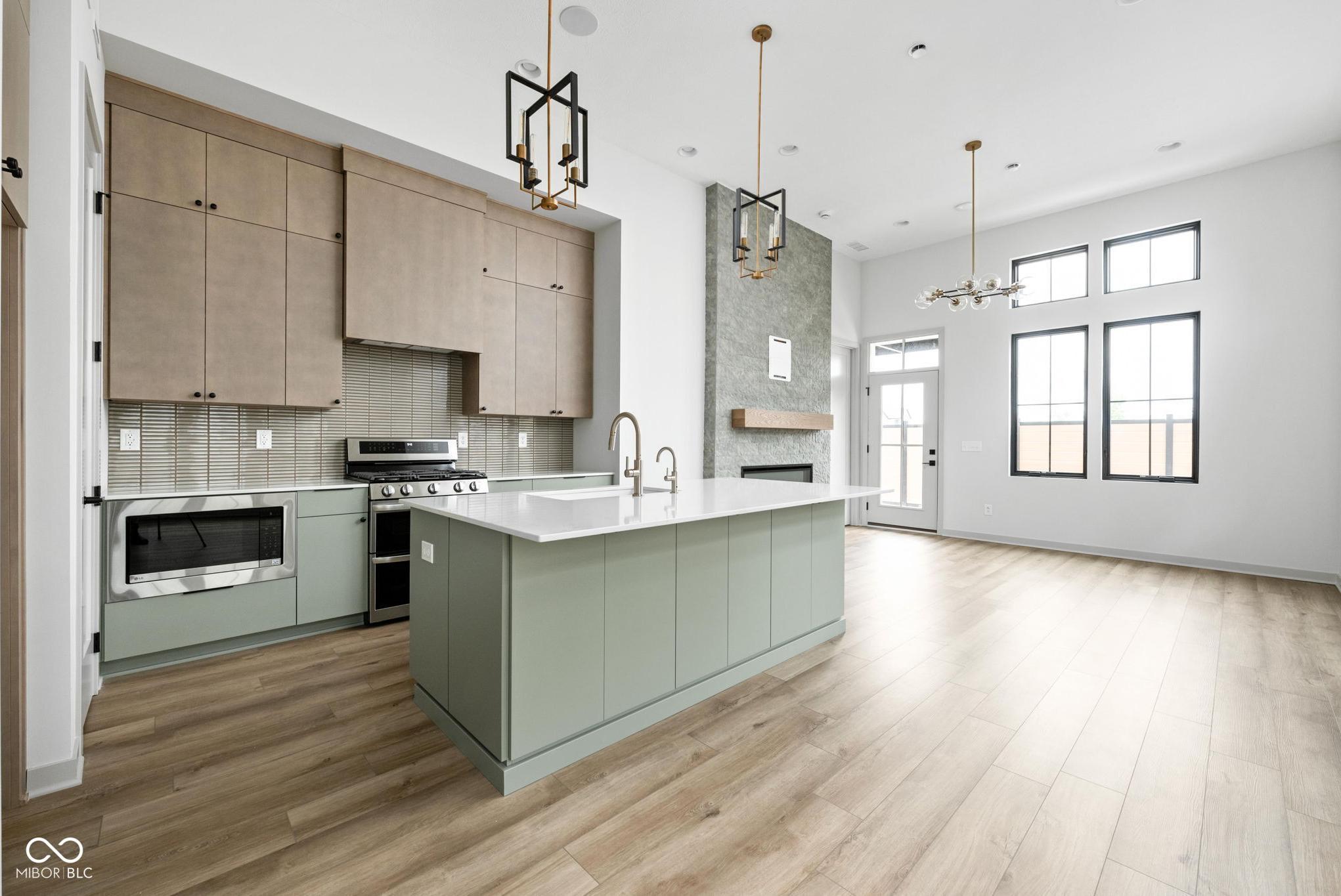Photo one of 1677 Solebar Way Westfield IN 46074 | MLS 22043433