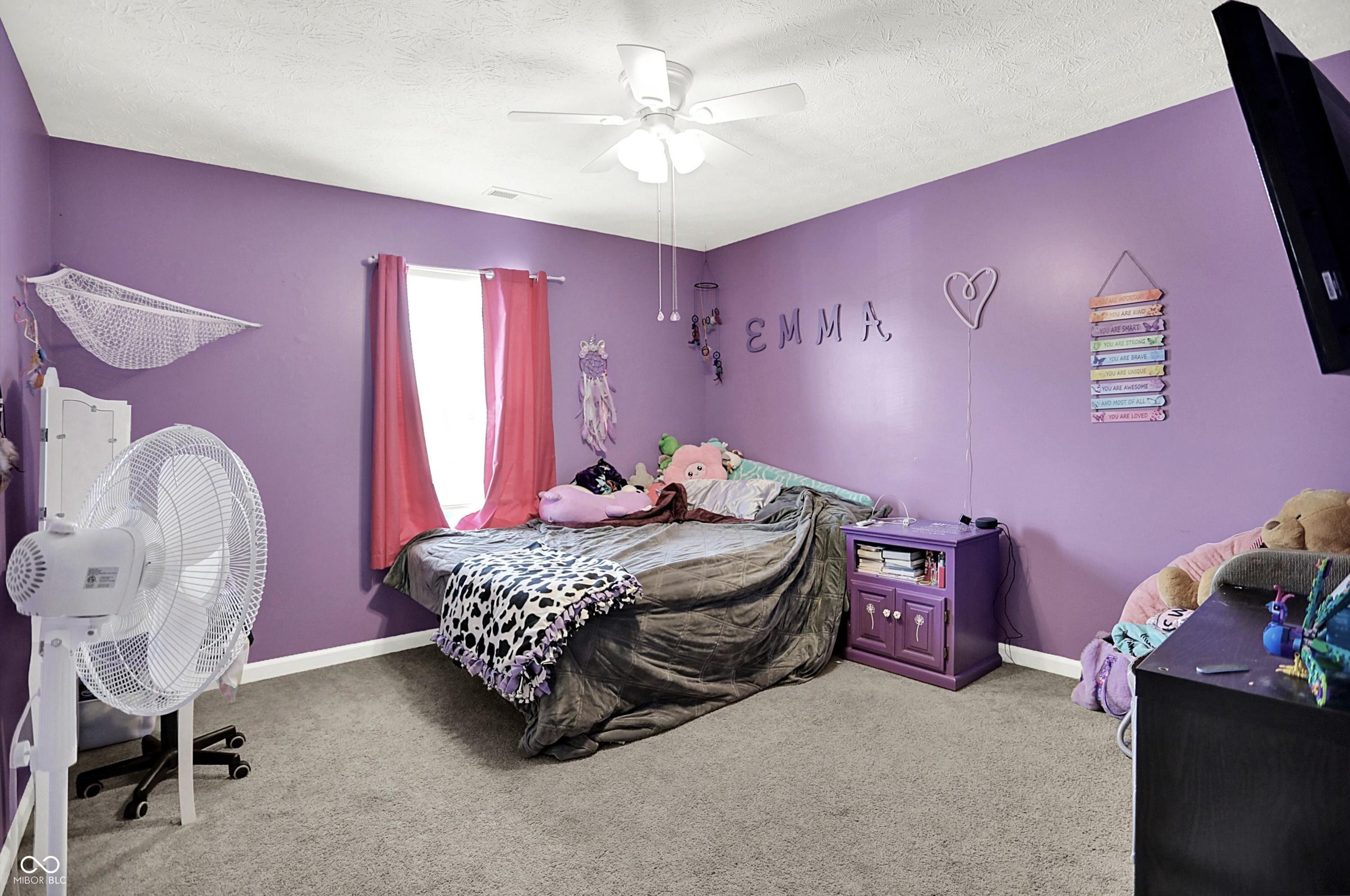 Photo #33