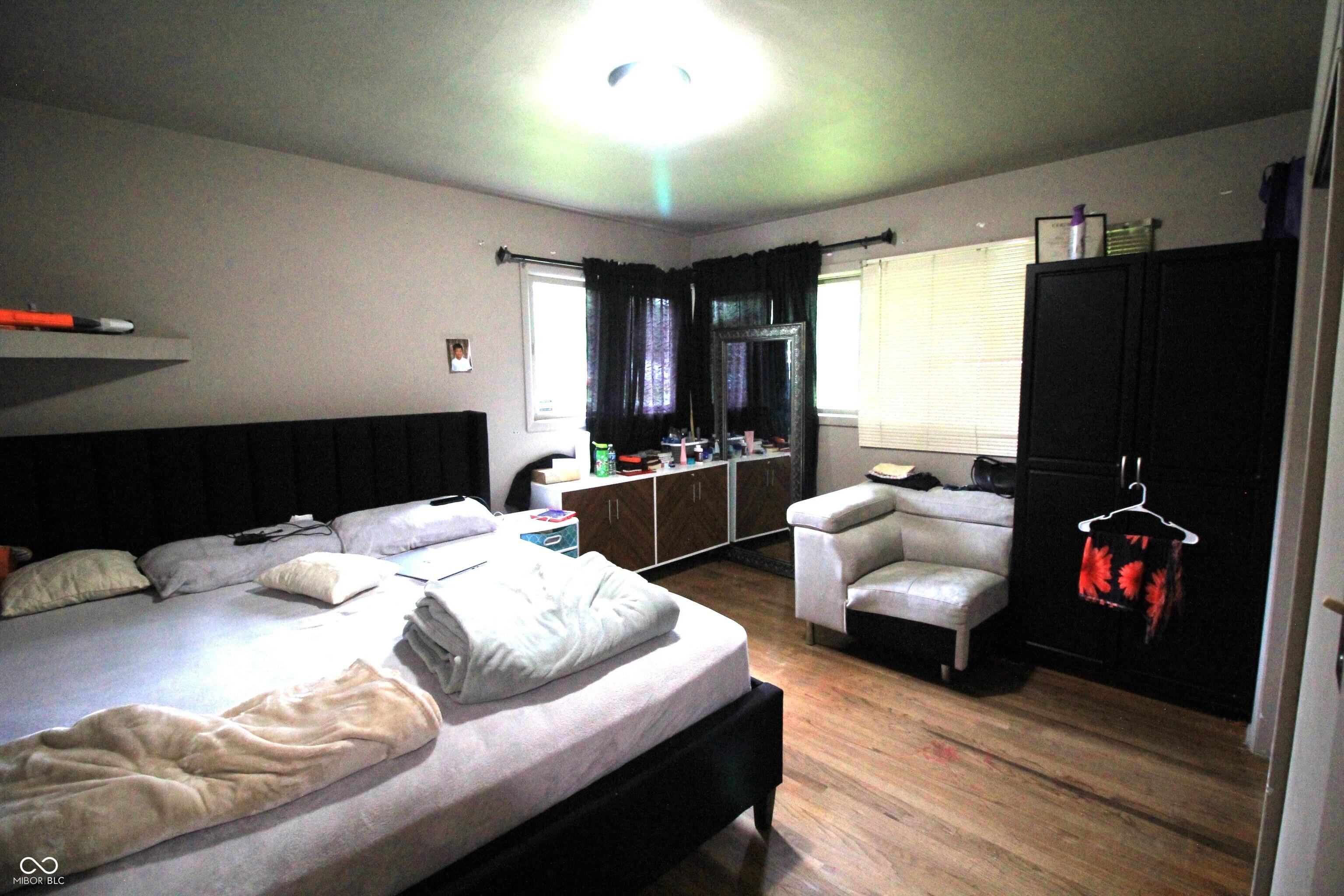 Photo #27