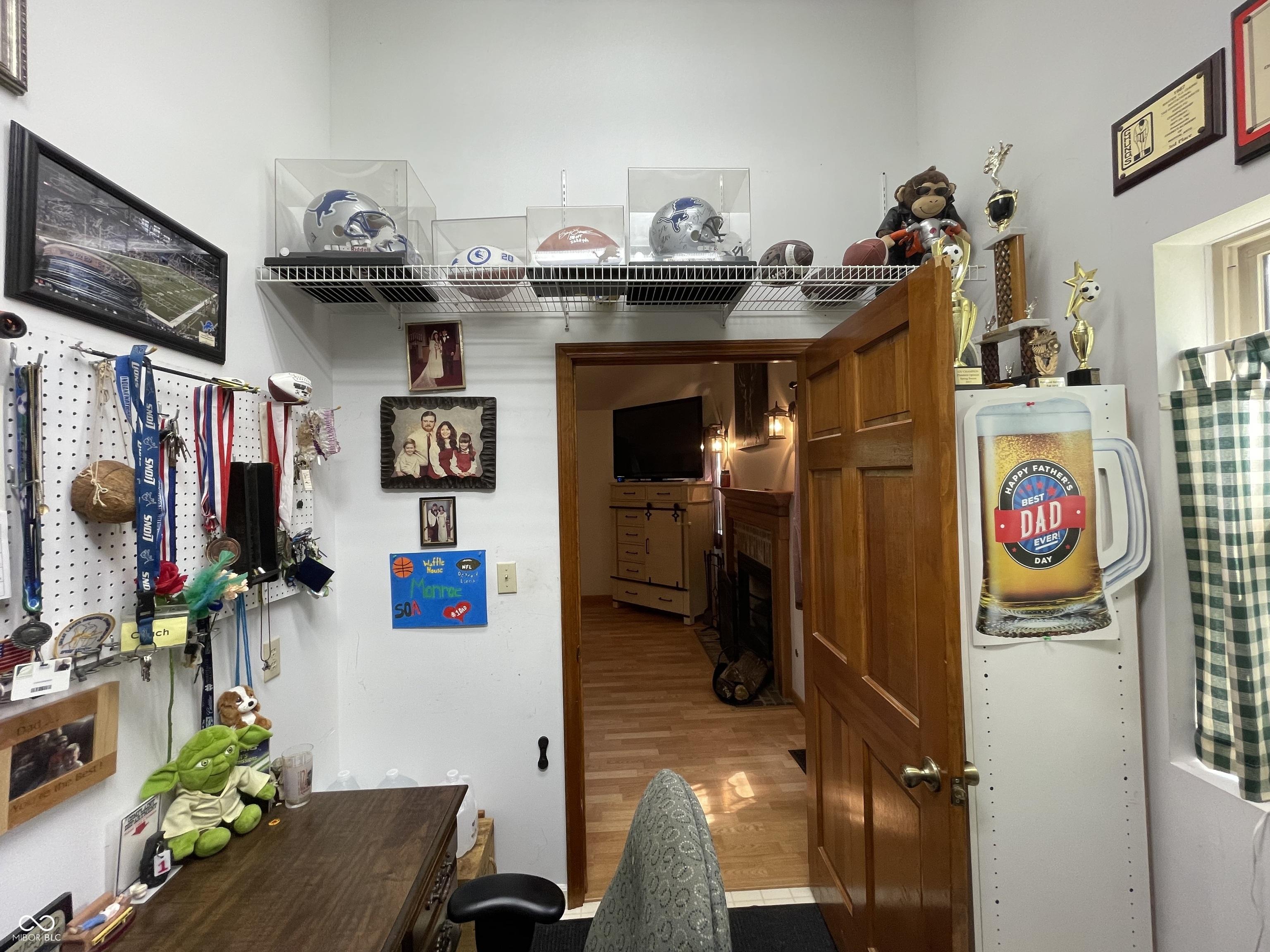 Photo #32