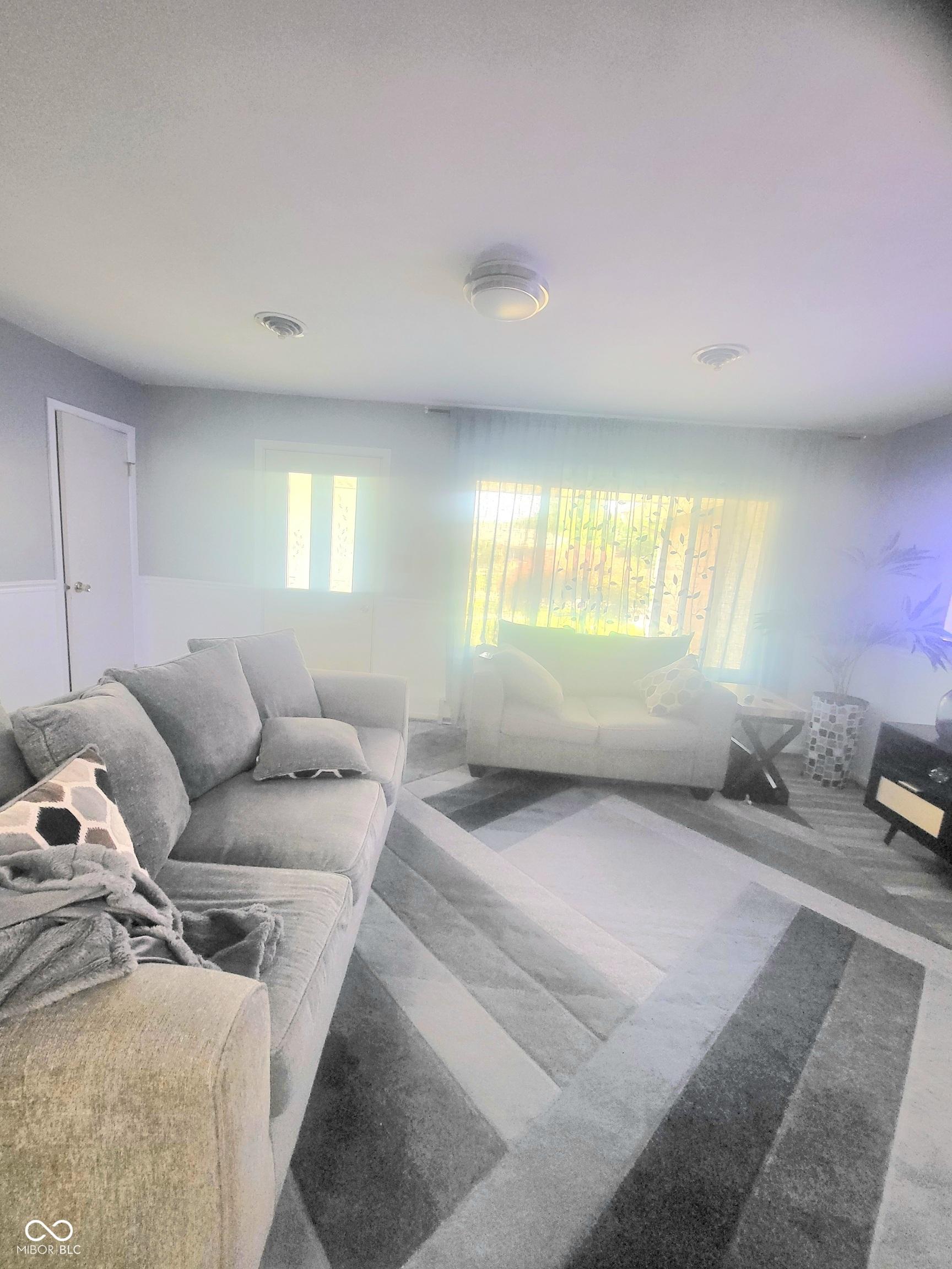 Photo #4