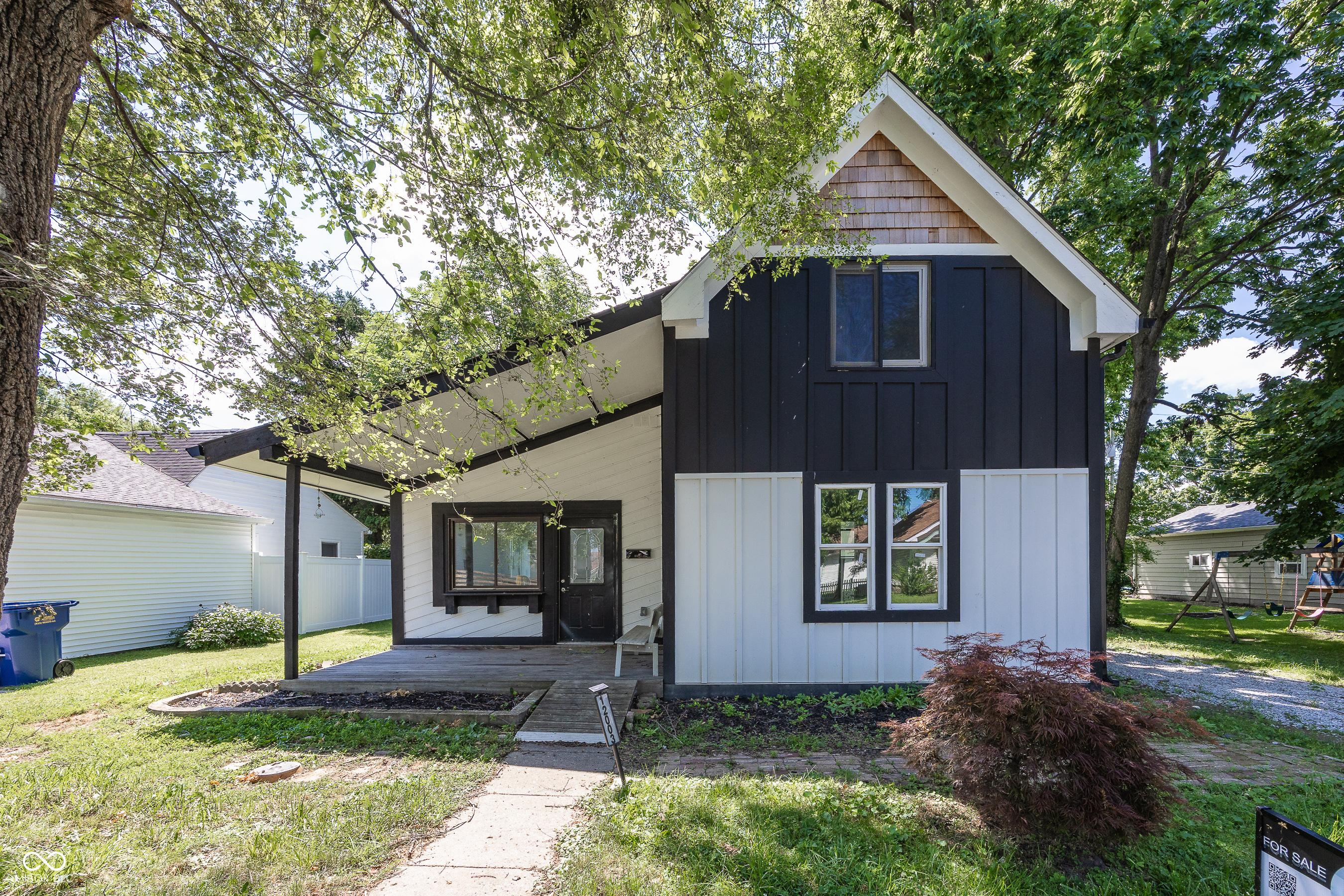Photo one of 12003 Broadway St Indianapolis IN 46236 | MLS 22044367