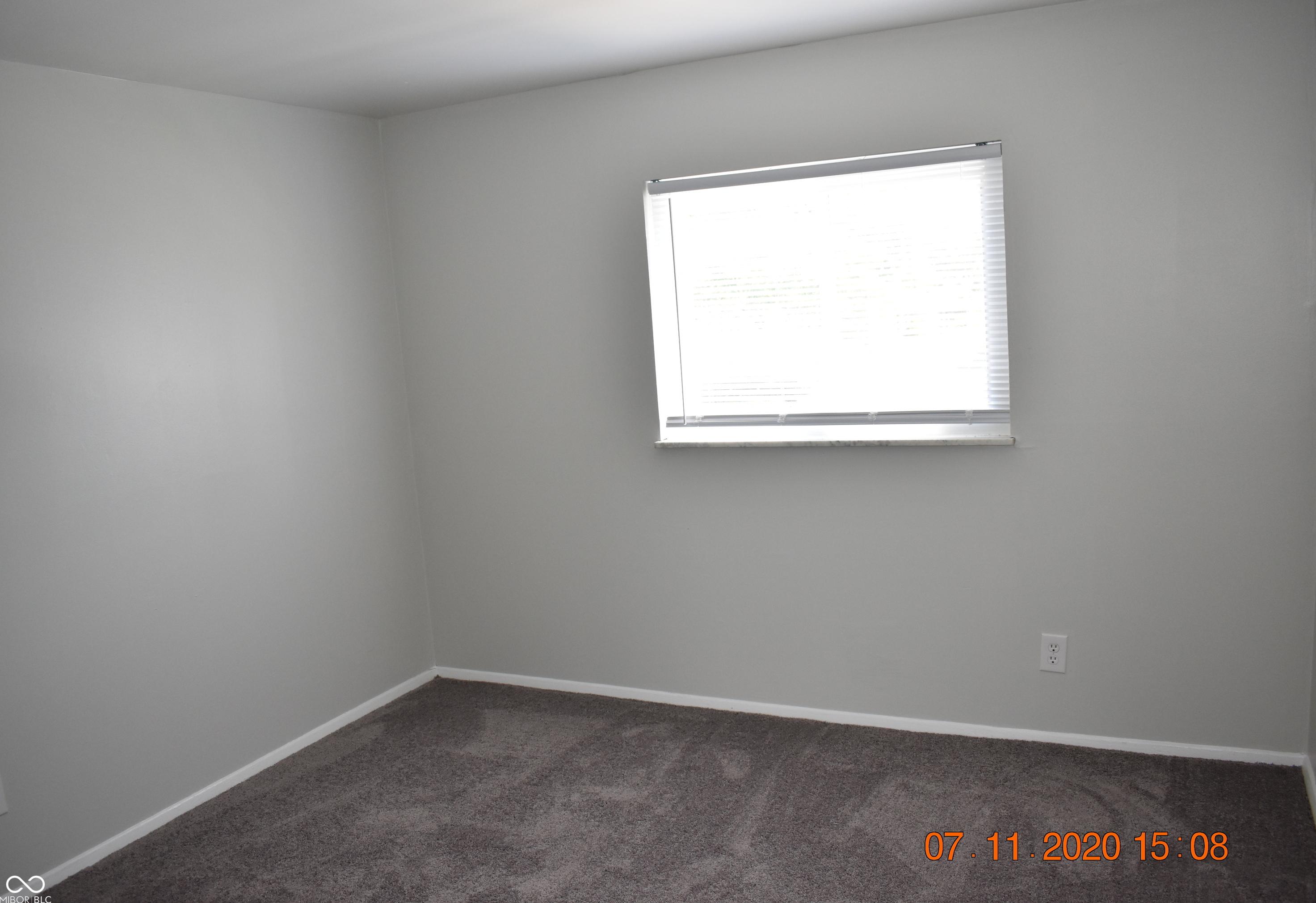 Photo #28
