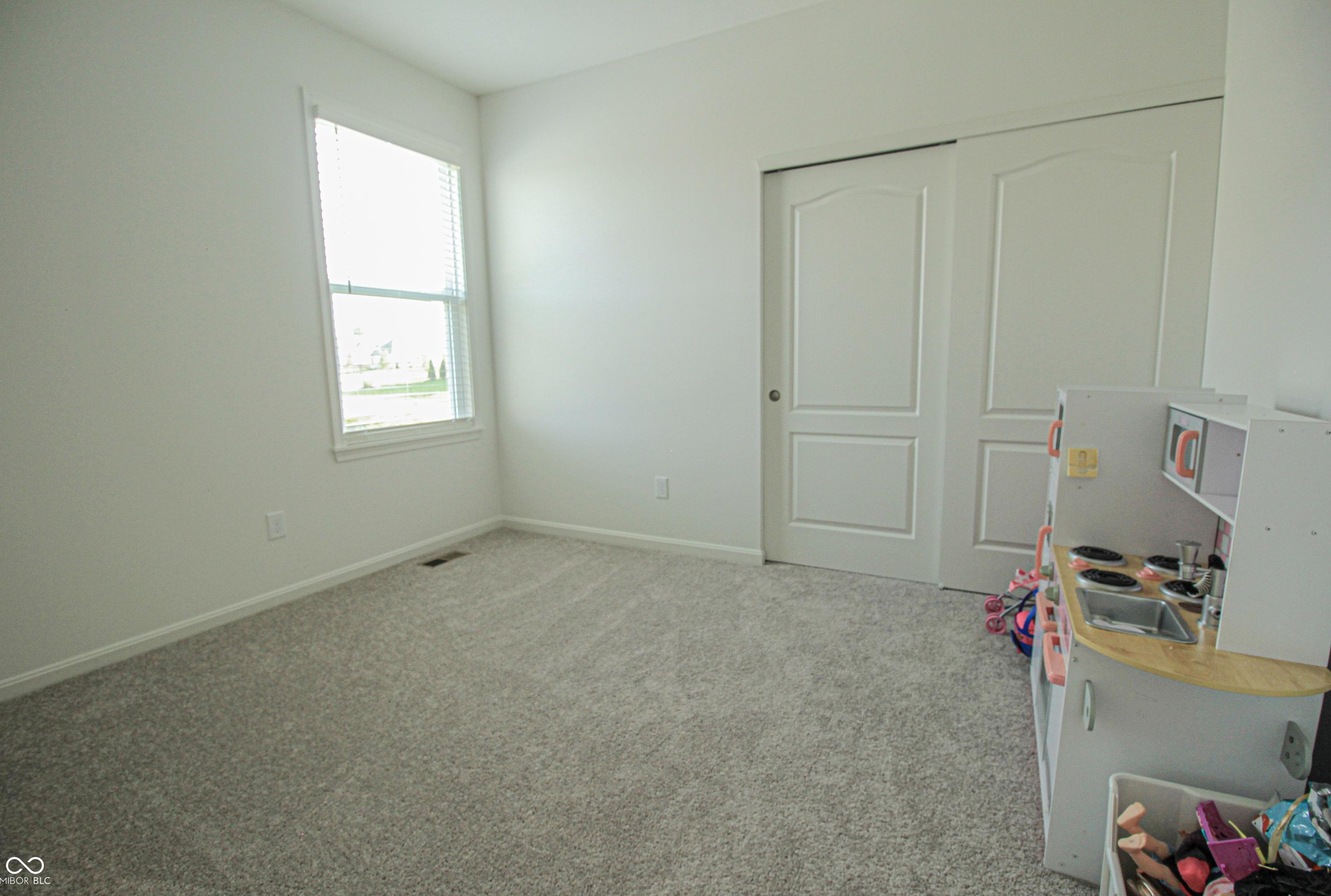 Photo #15