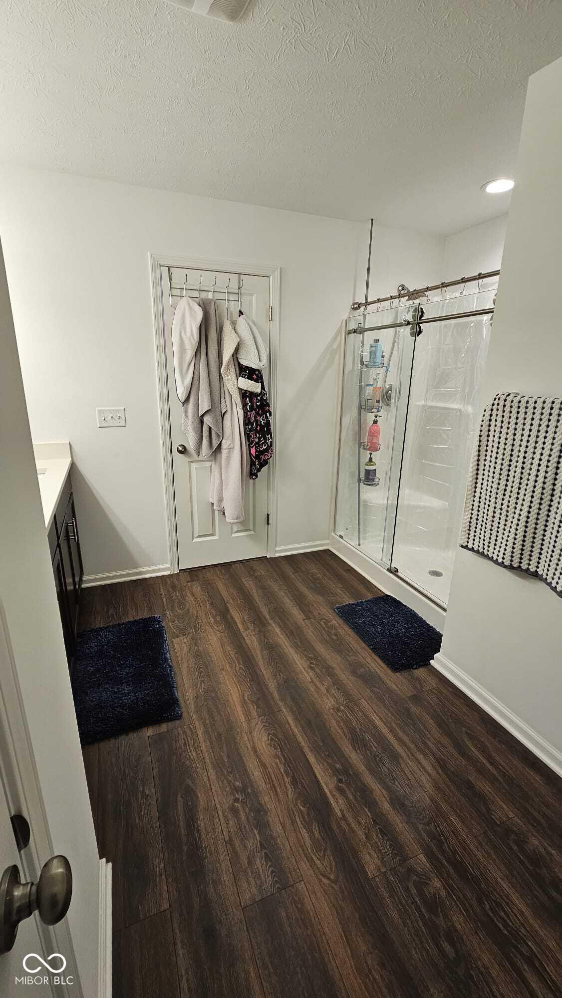 Photo #42