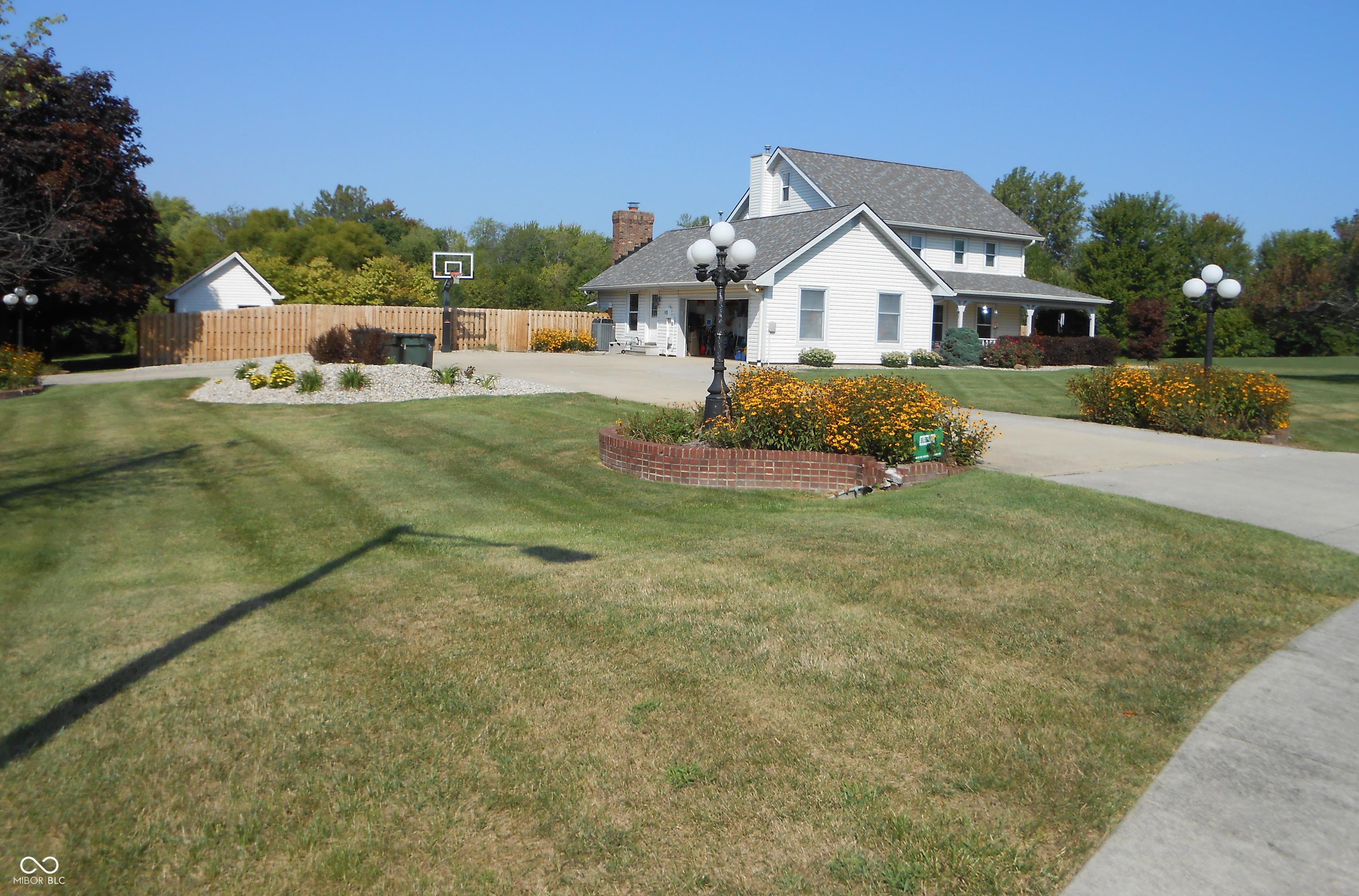 Photo #2