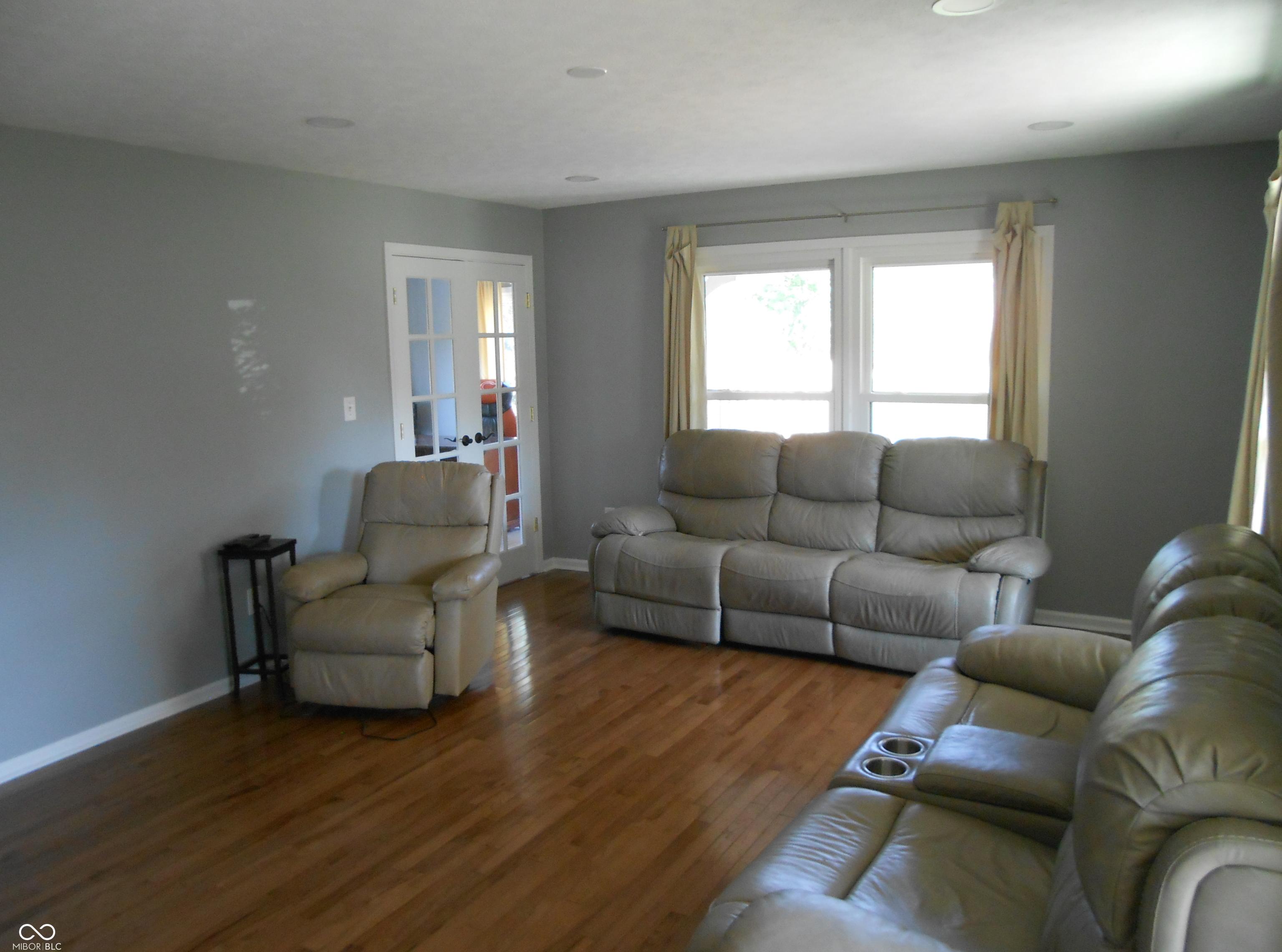 Photo #19
