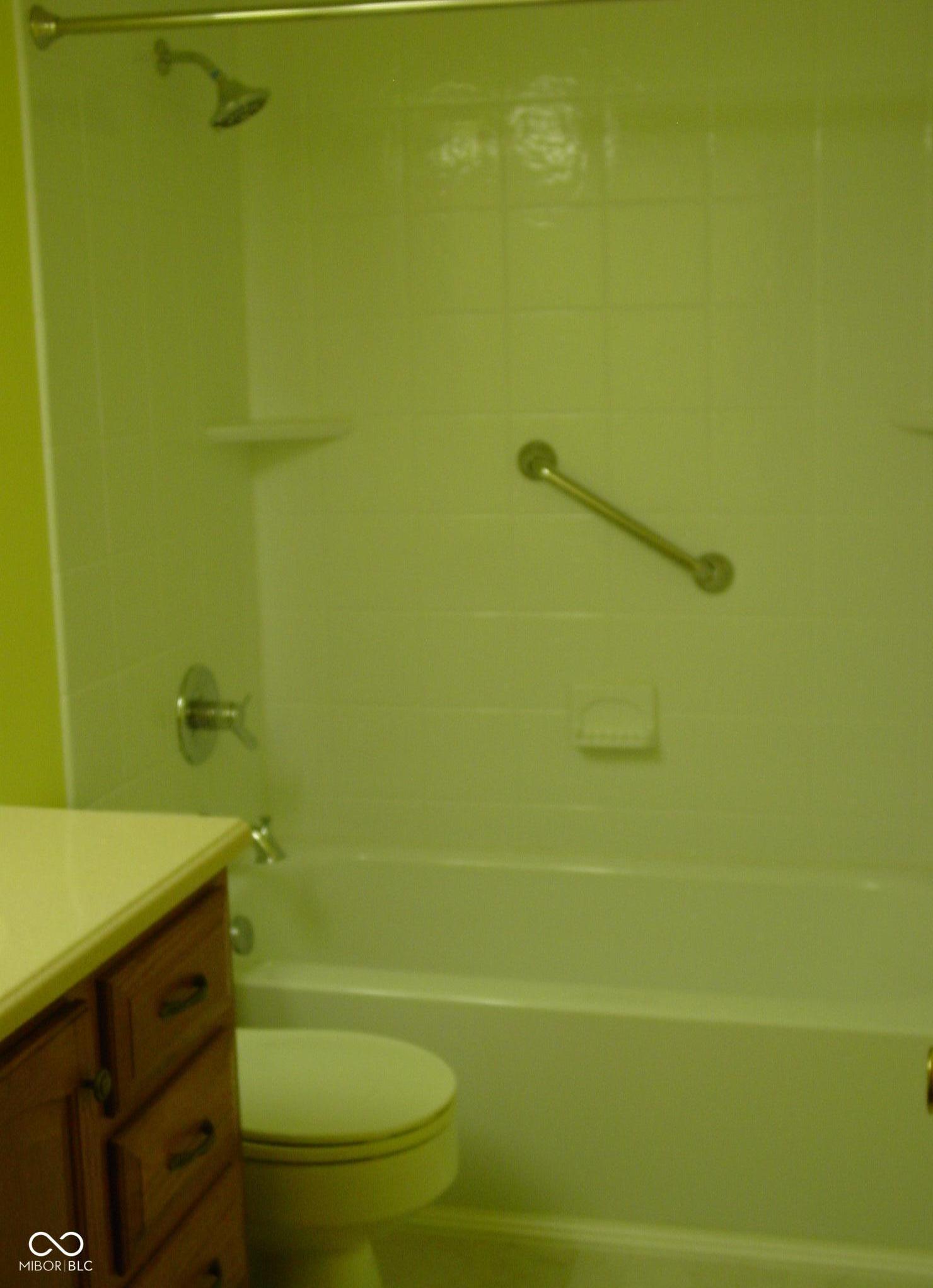 Photo #6