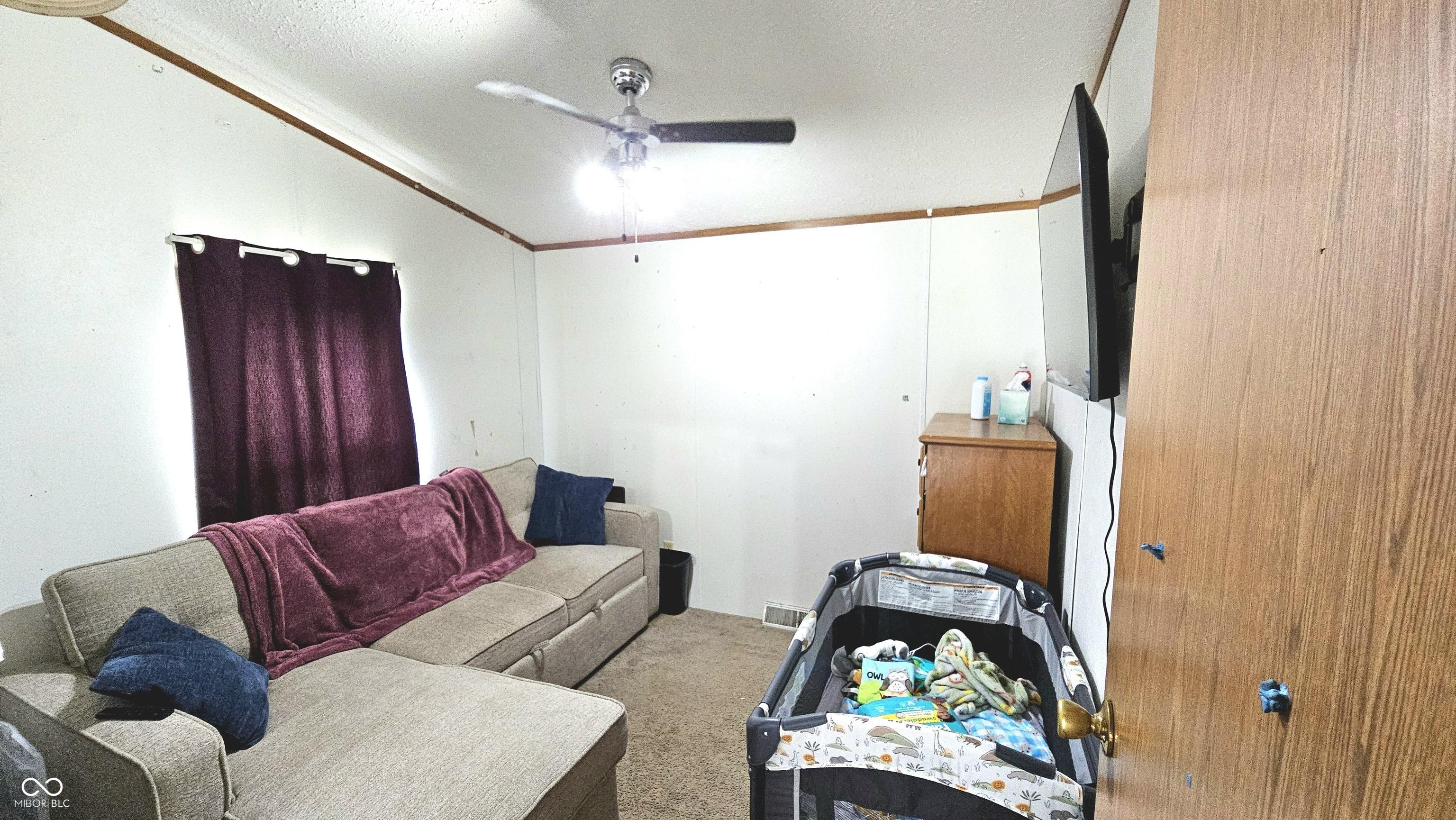 Photo #33