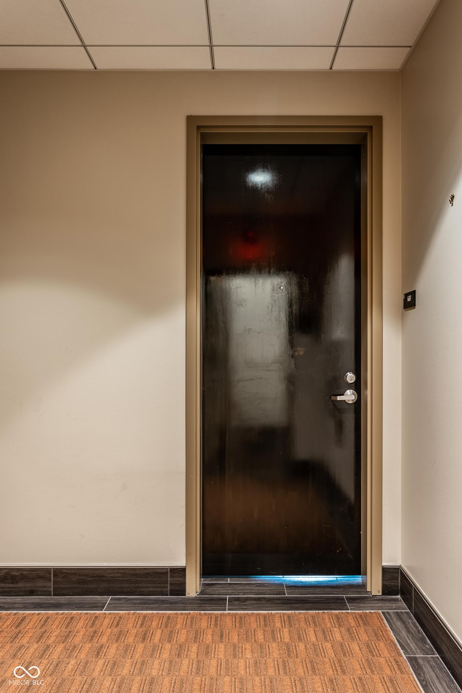 Photo #10