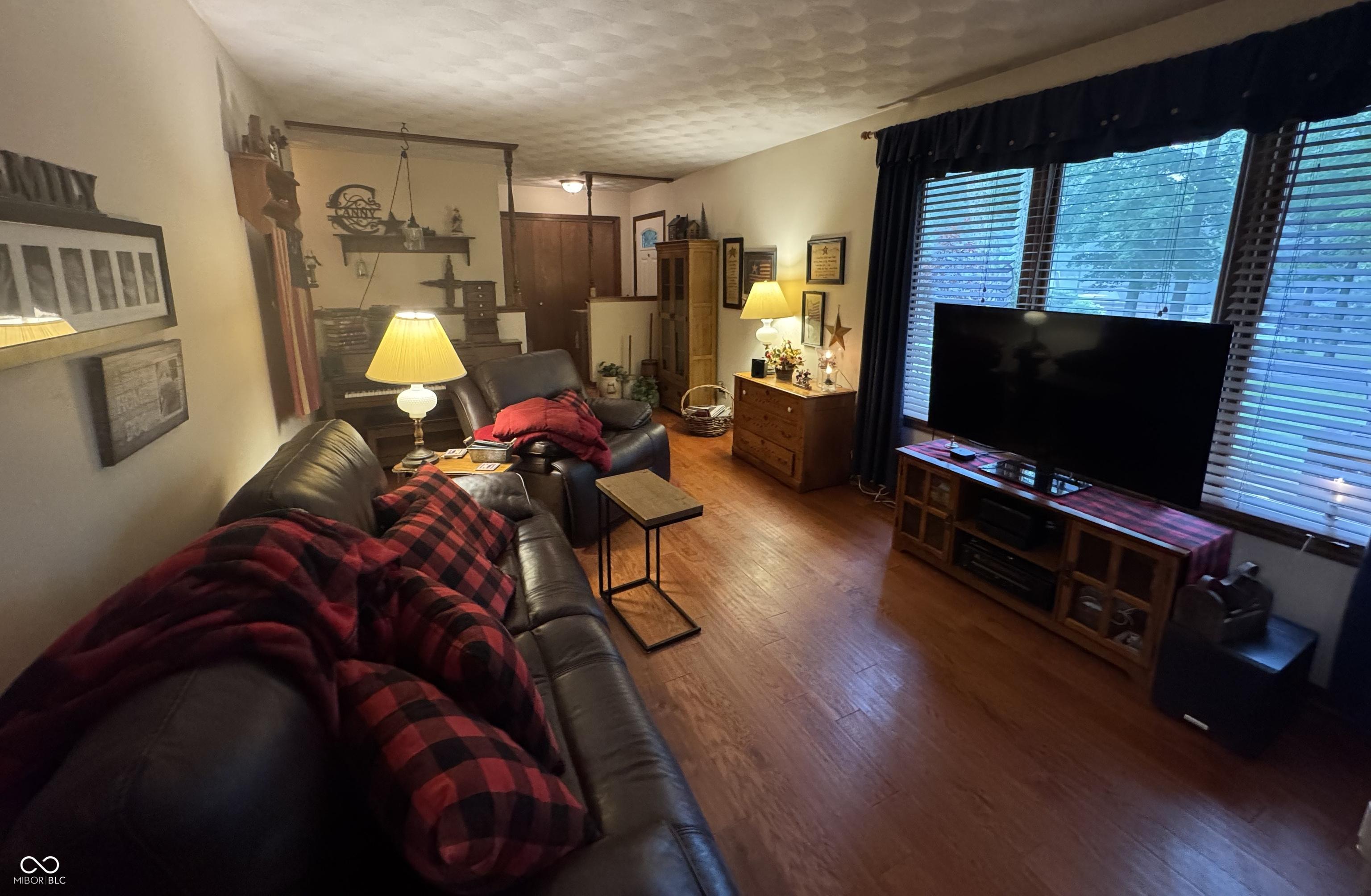 Photo #32
