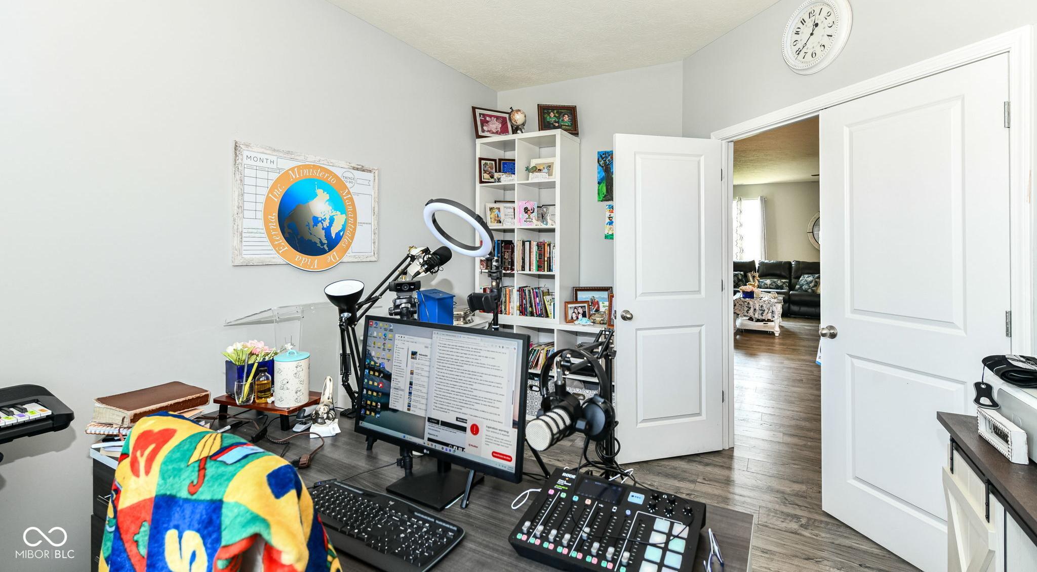 Photo #4