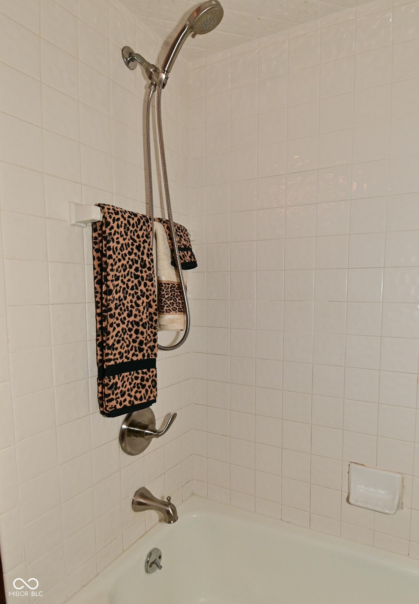 Photo #33