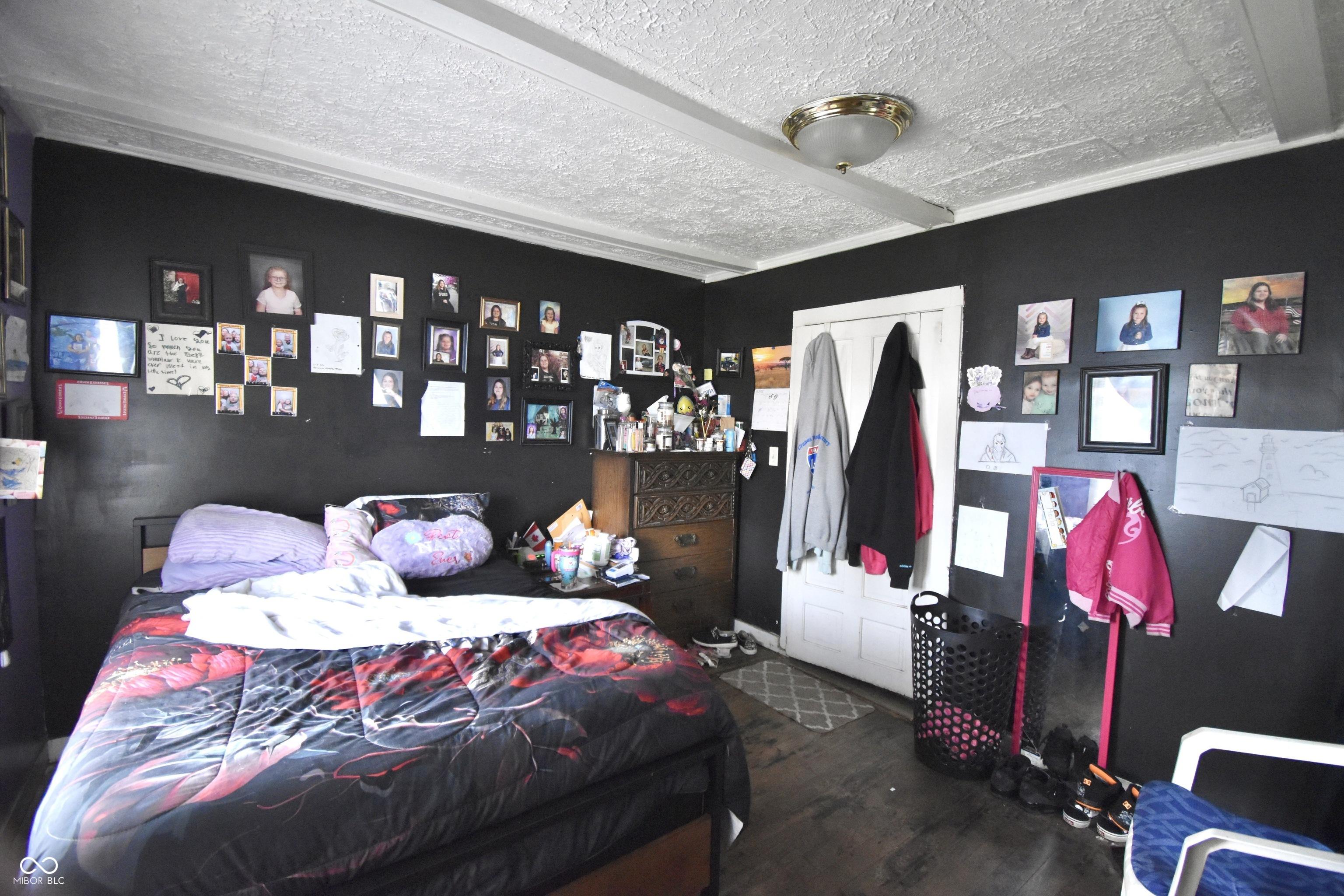Photo #4