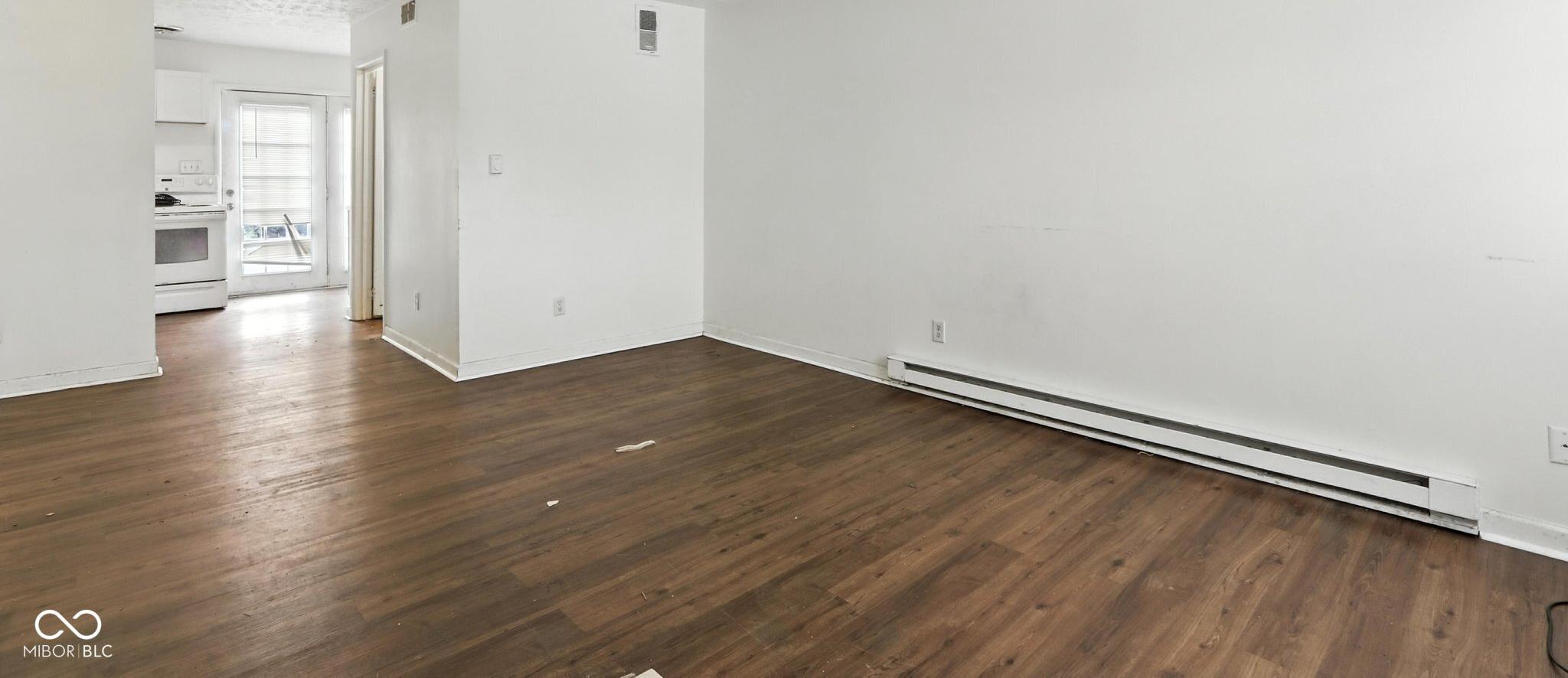 Photo #3