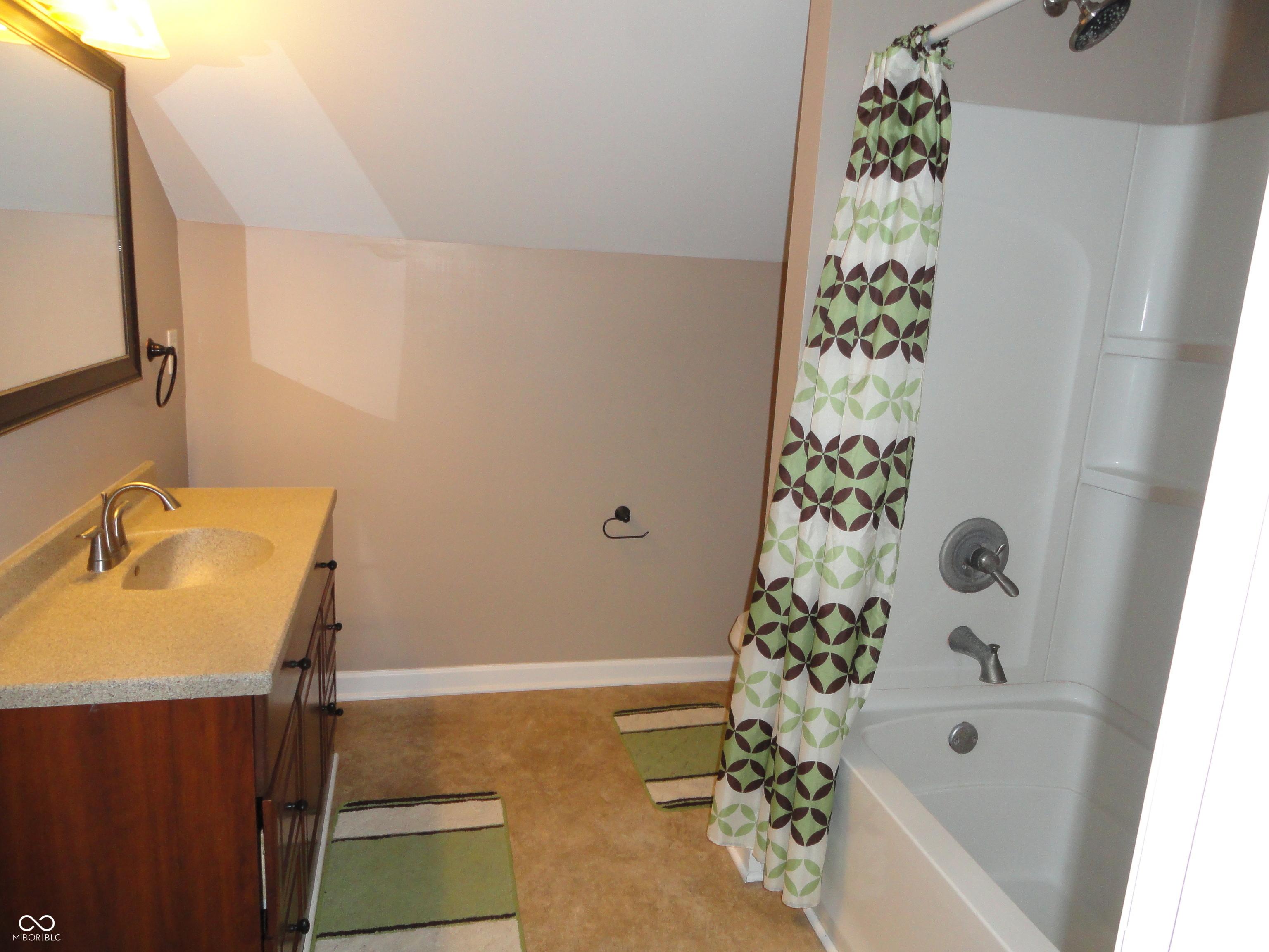 Photo #24
