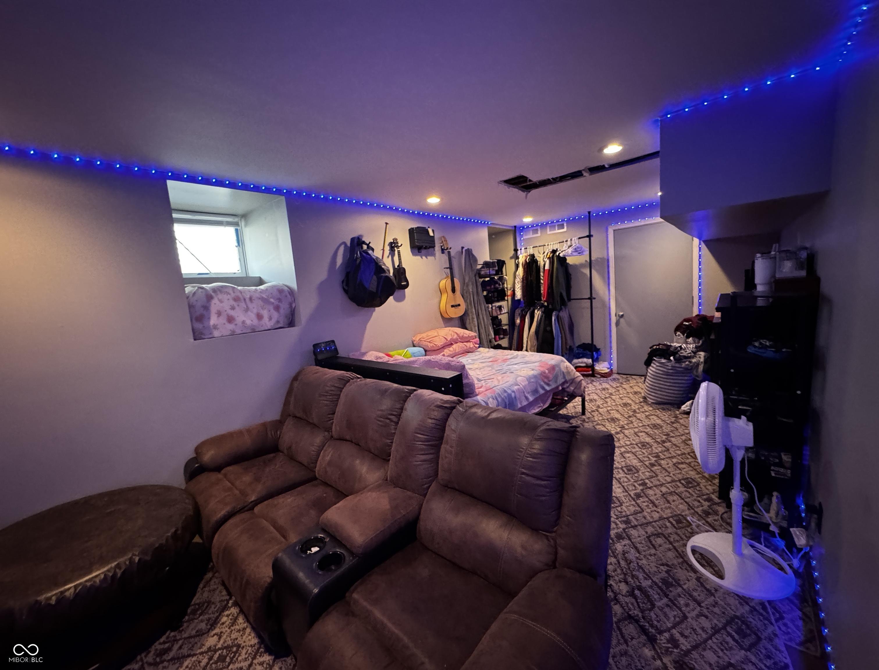 Photo #35