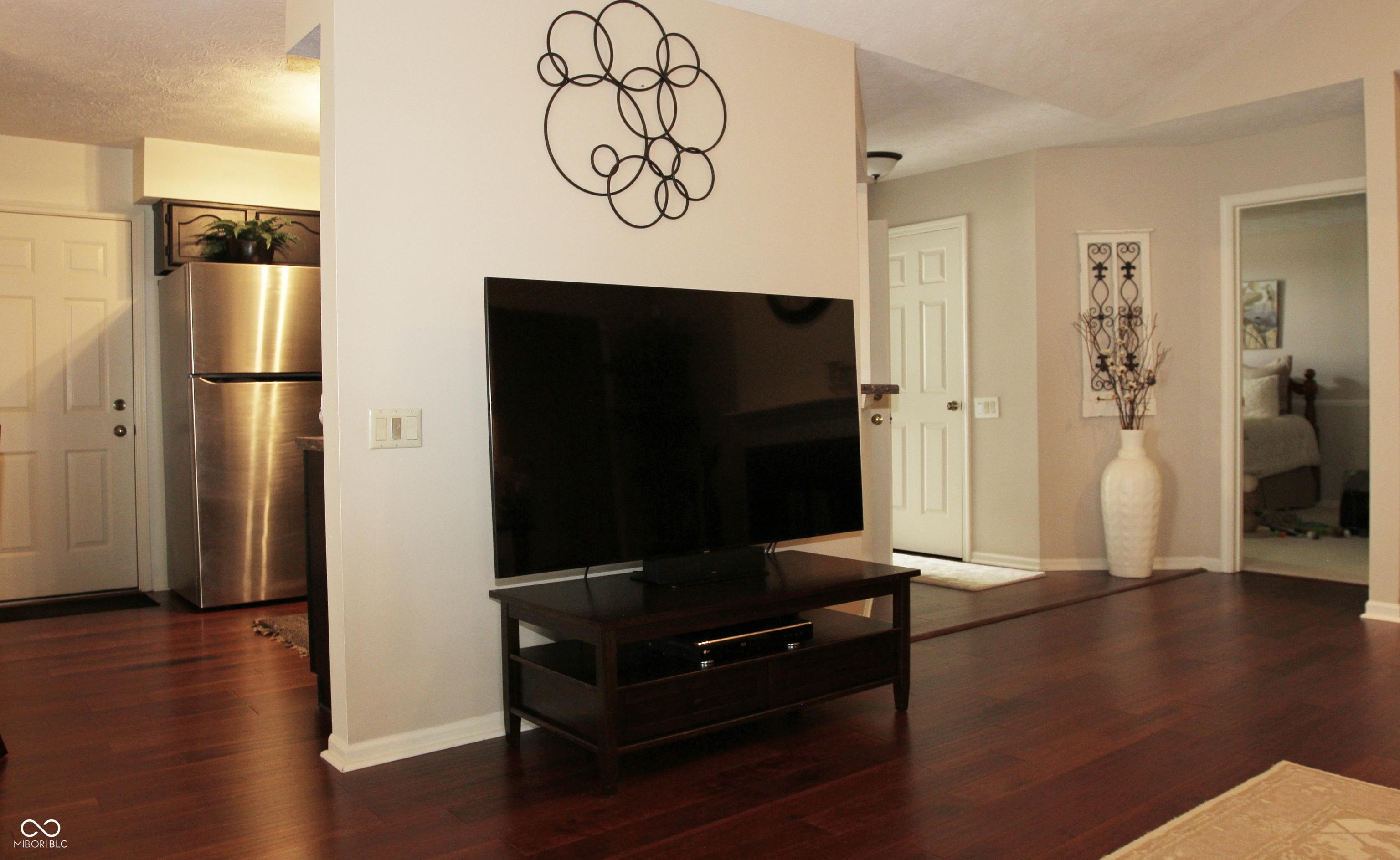 Photo #50