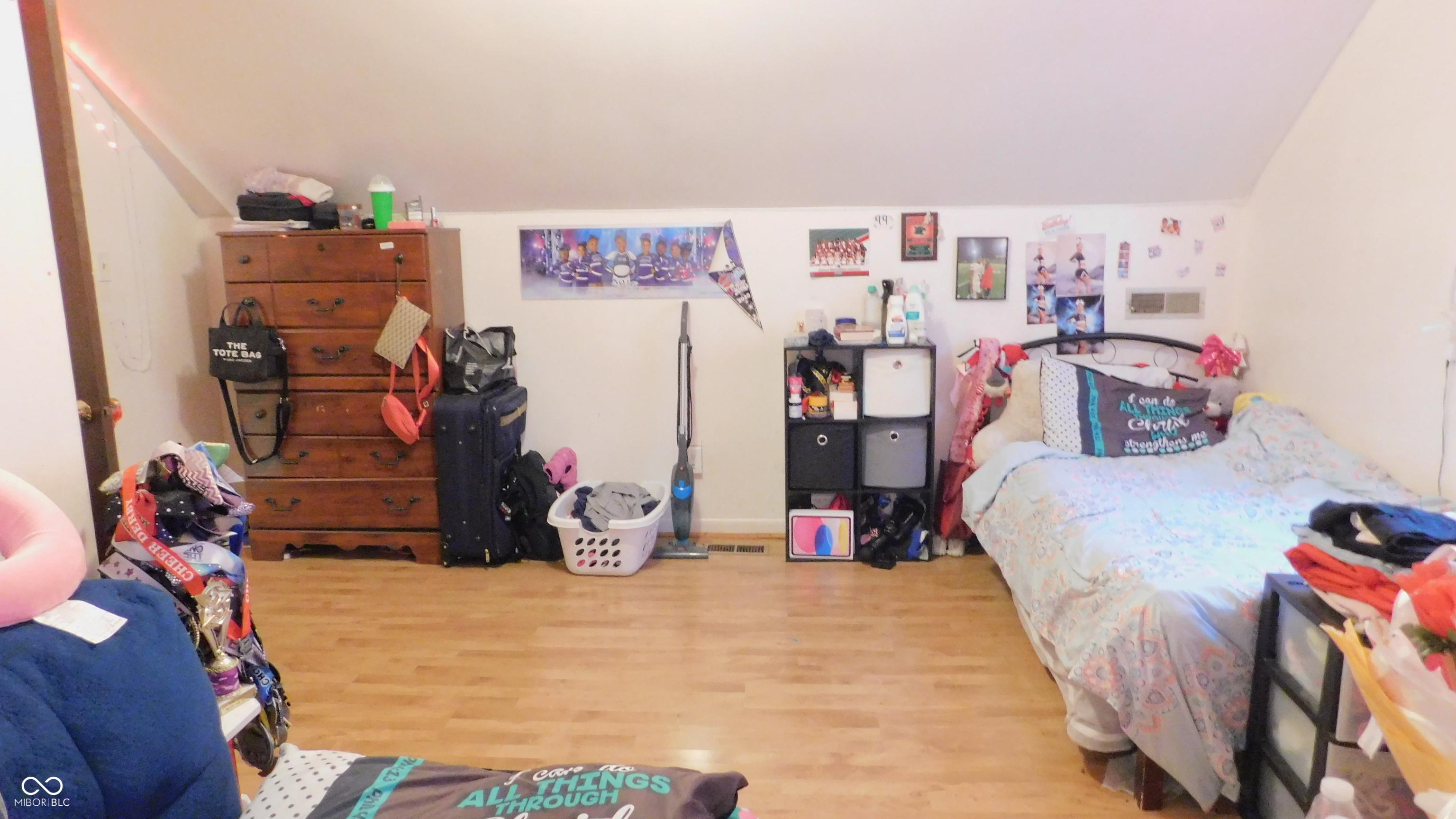 Photo #15