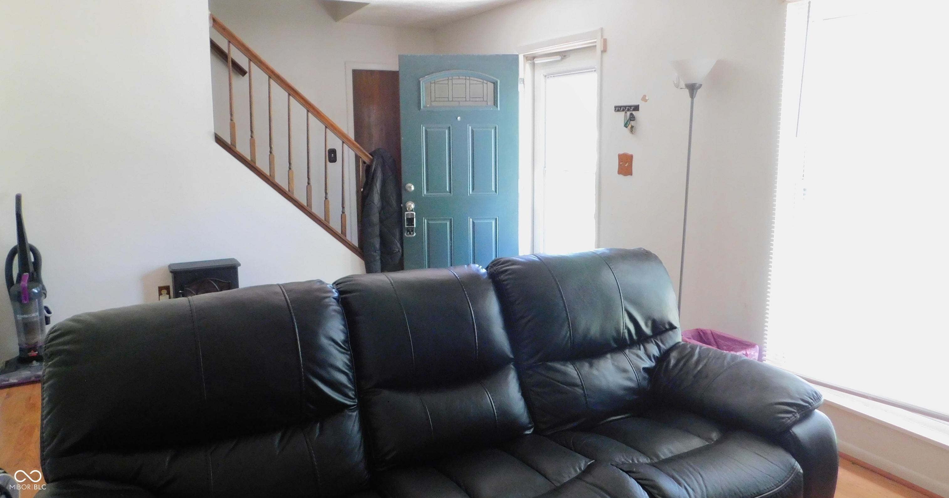Photo #5