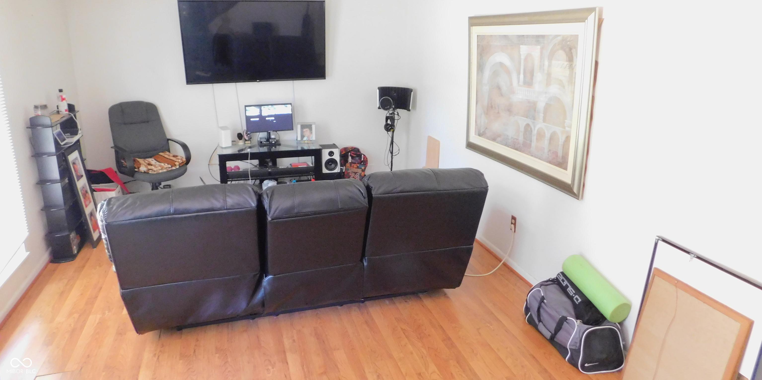 Photo #4