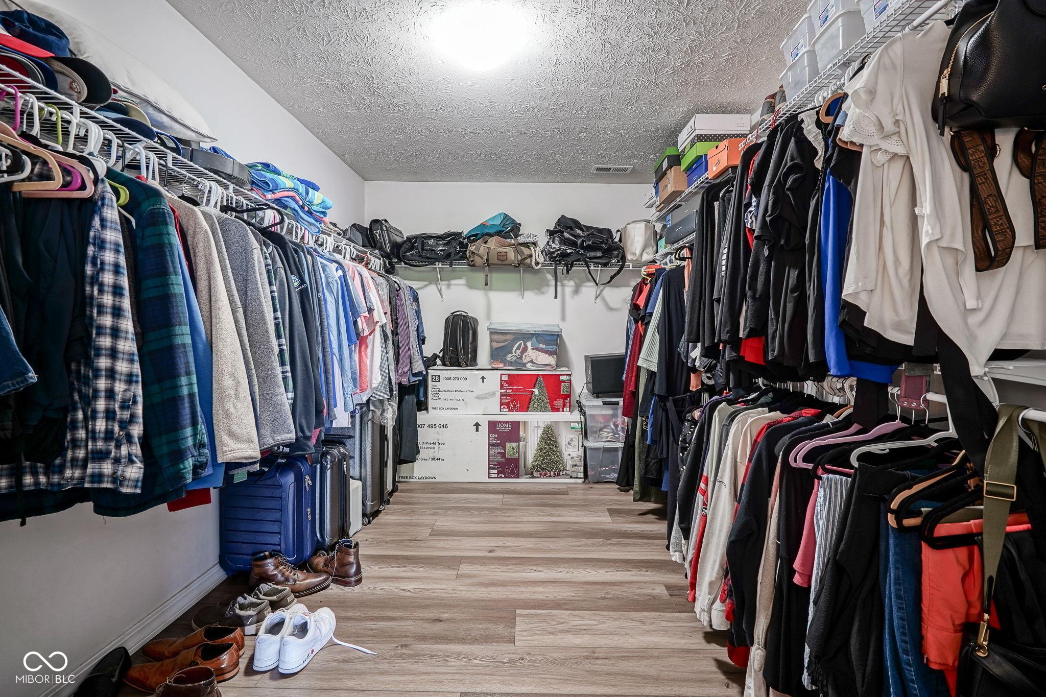 Photo #33