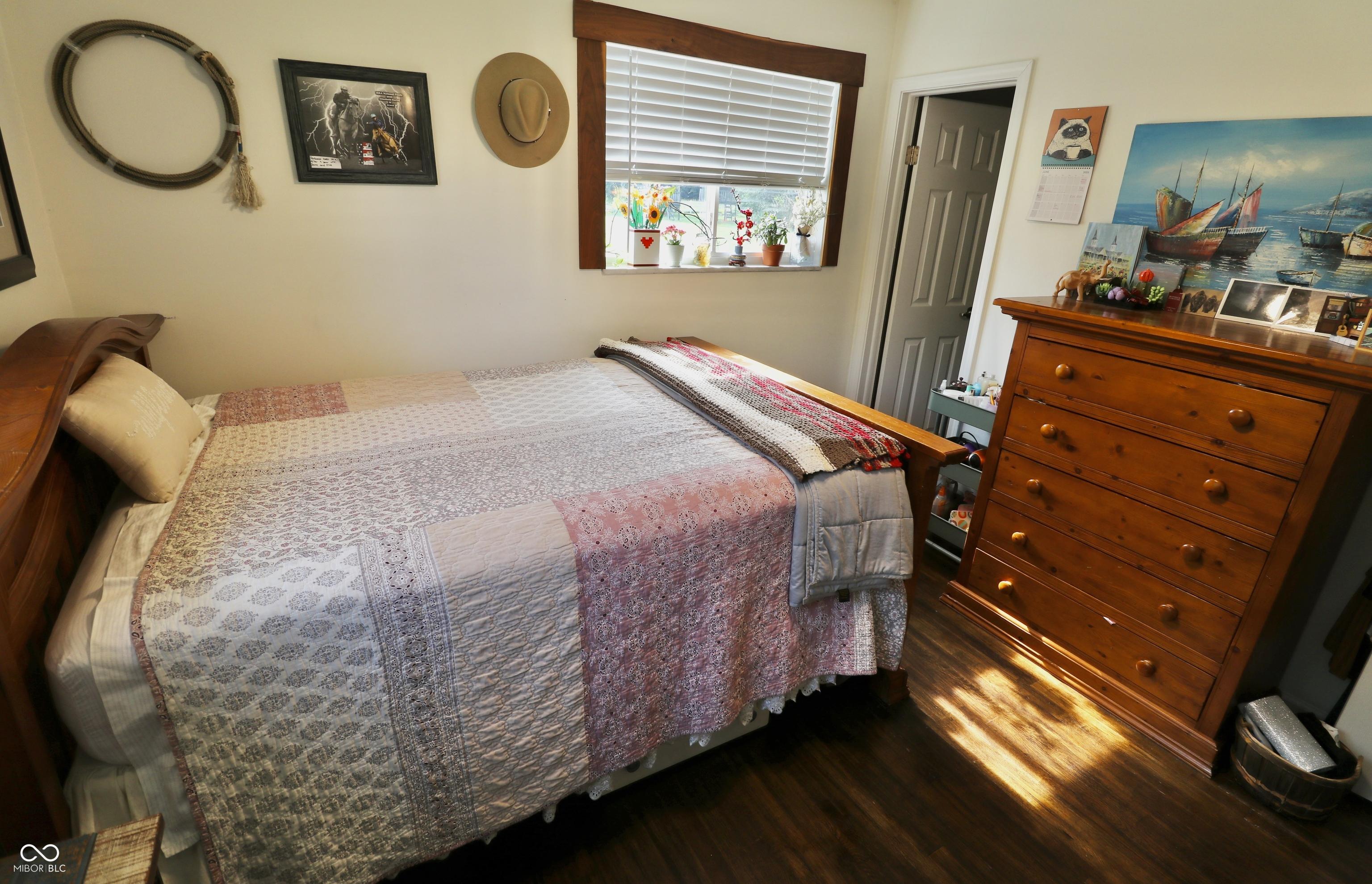 Photo #51