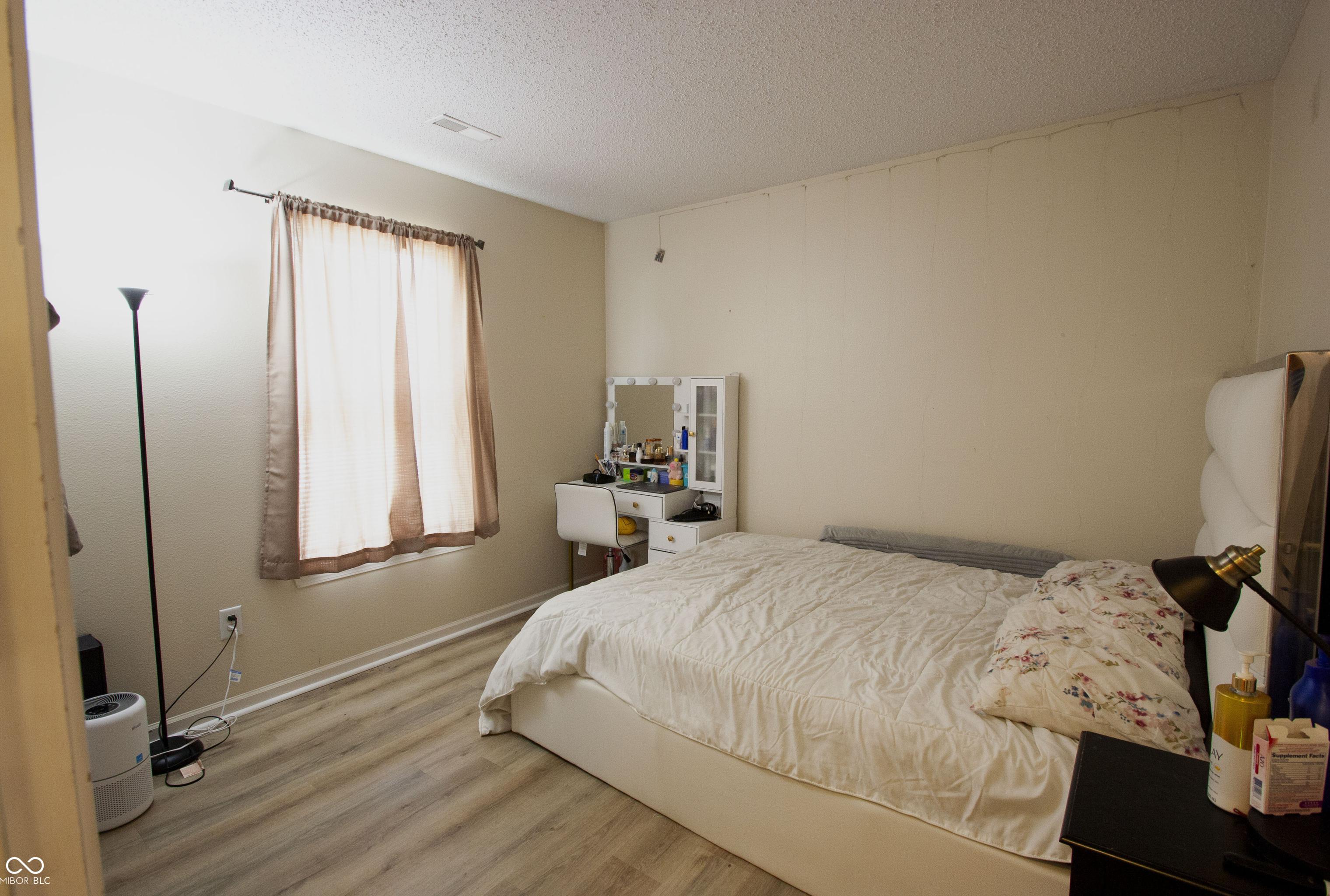 Photo #19