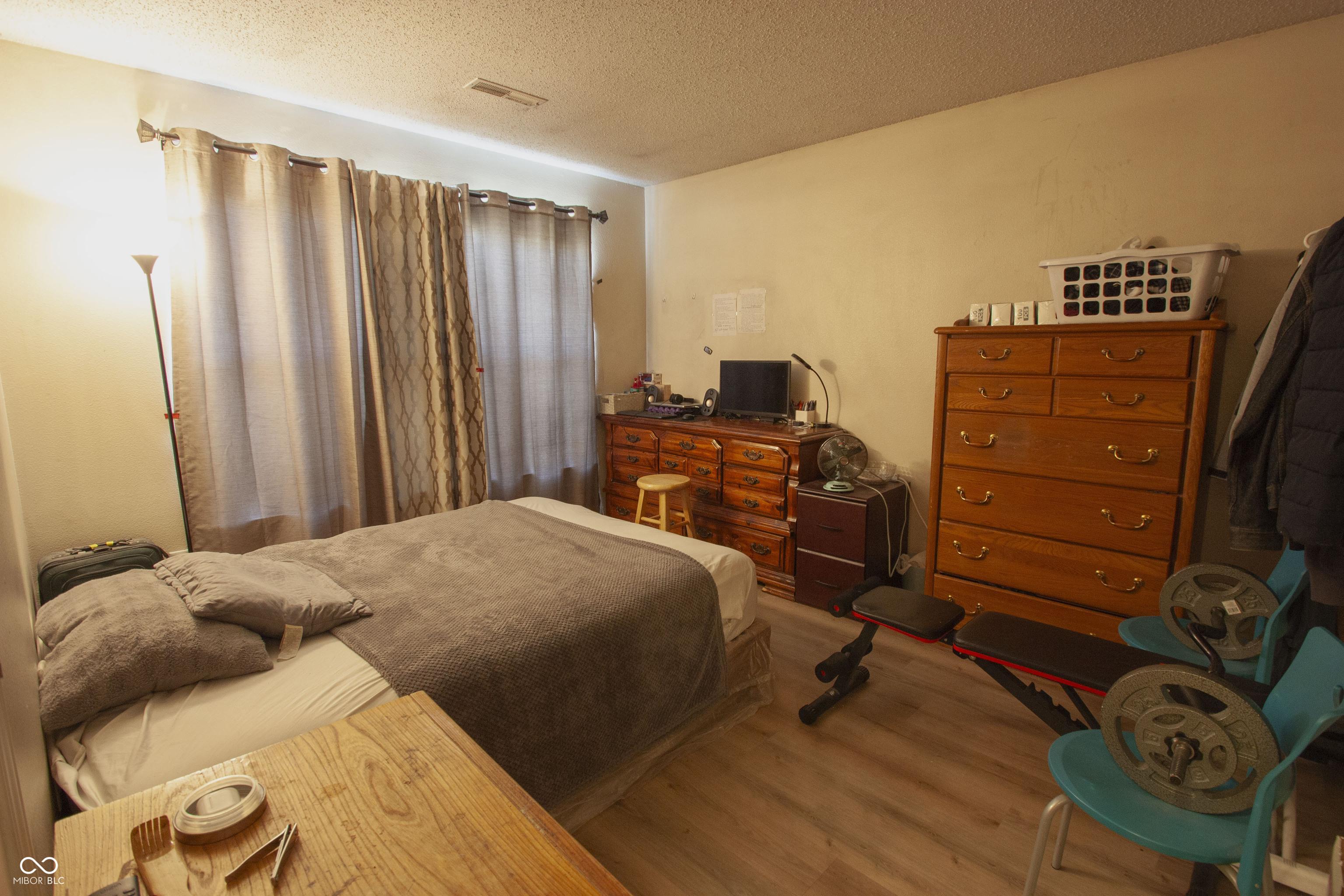 Photo #16