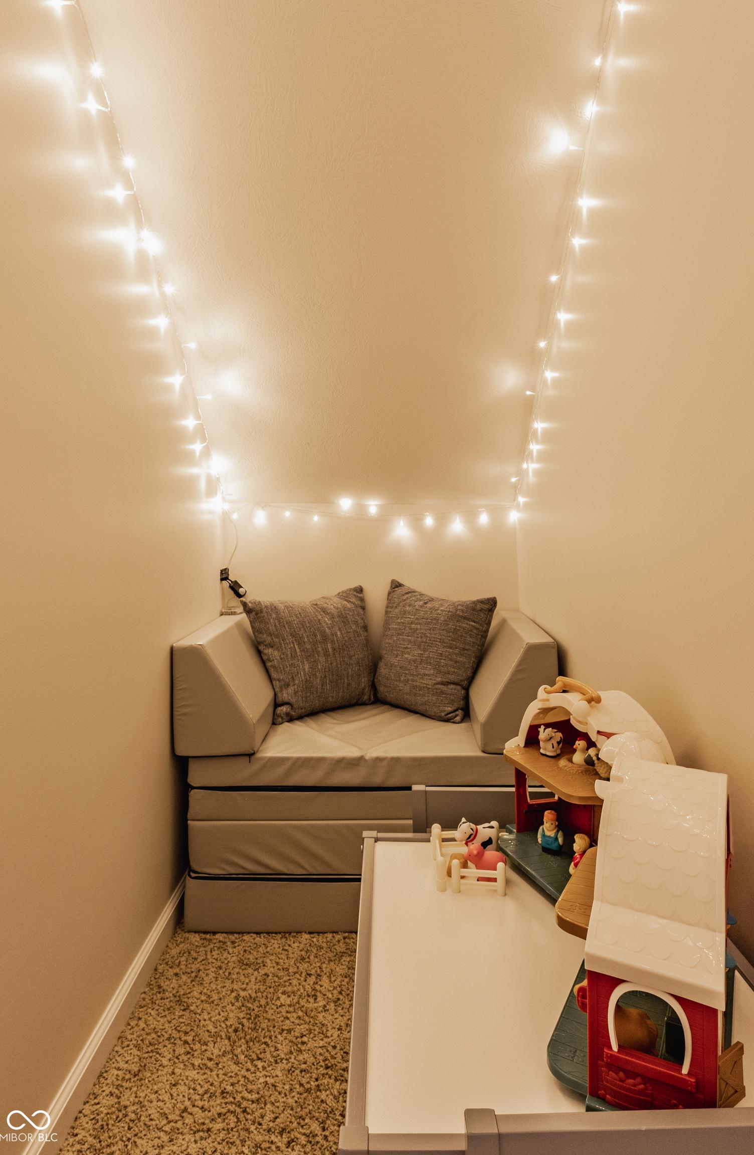 Photo #33
