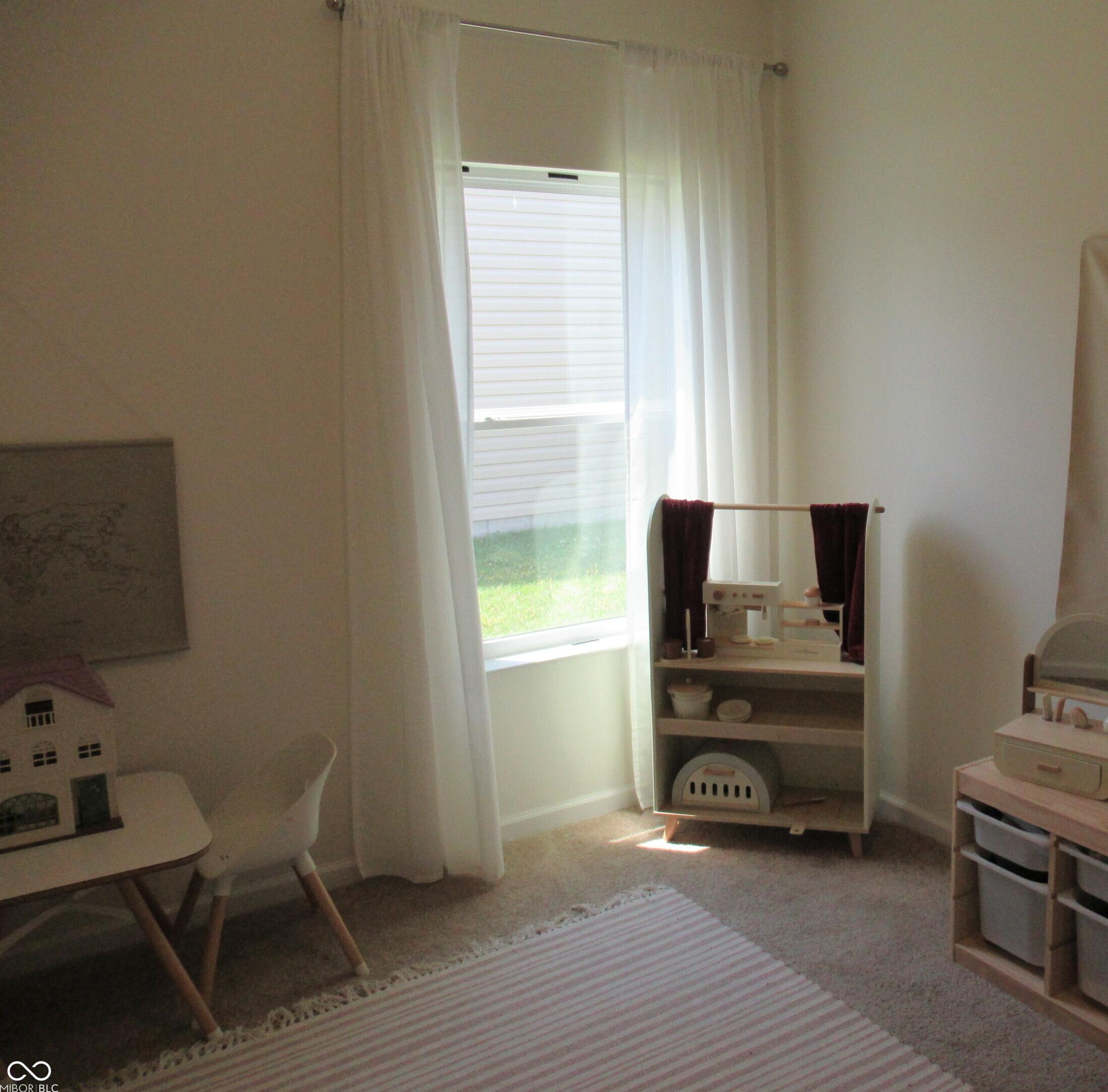 Photo #33