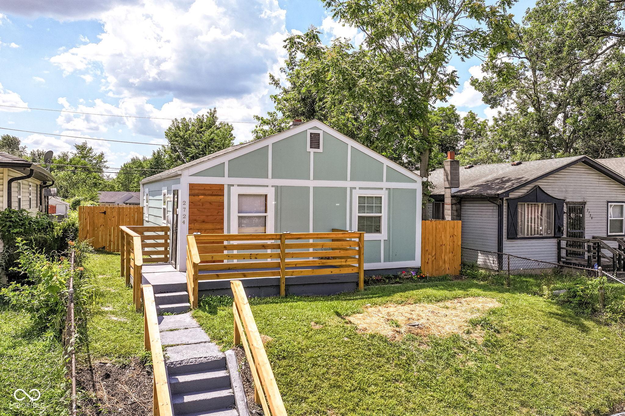 Photo one of 2724 N Dearborn St Indianapolis IN 46218 | MLS 22047812