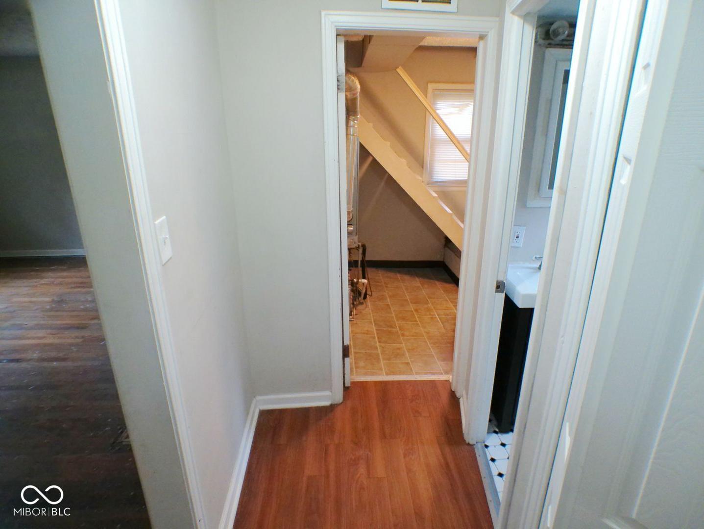 Photo #11
