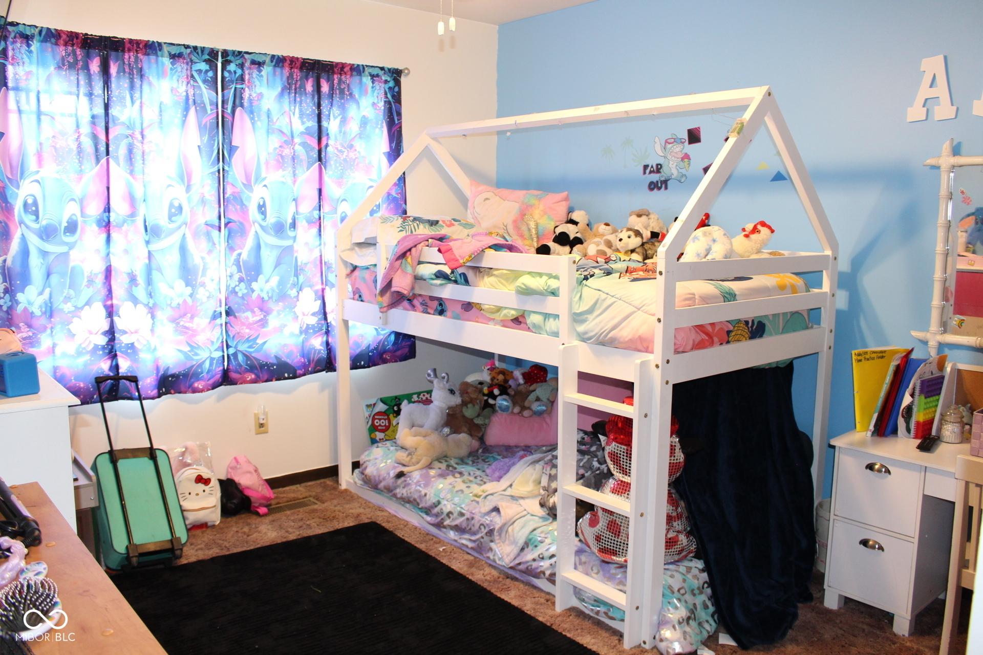 Photo #12