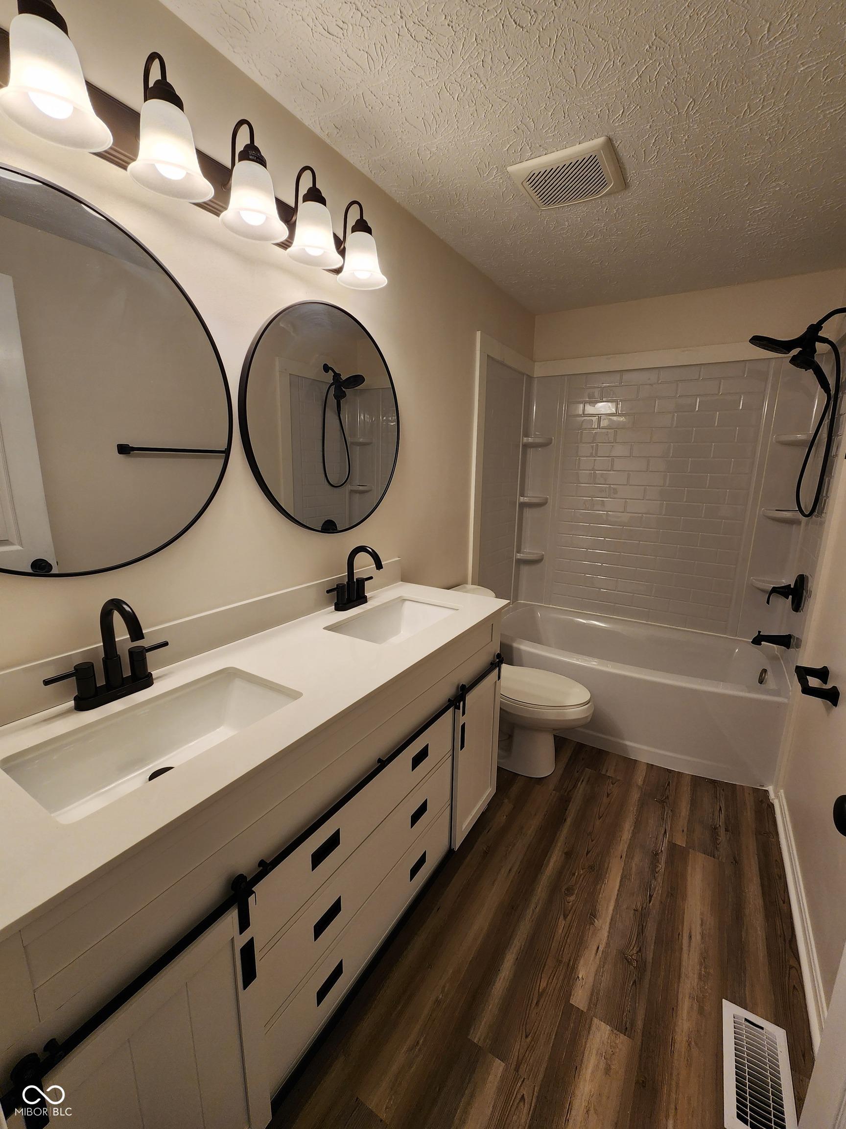 Photo #36