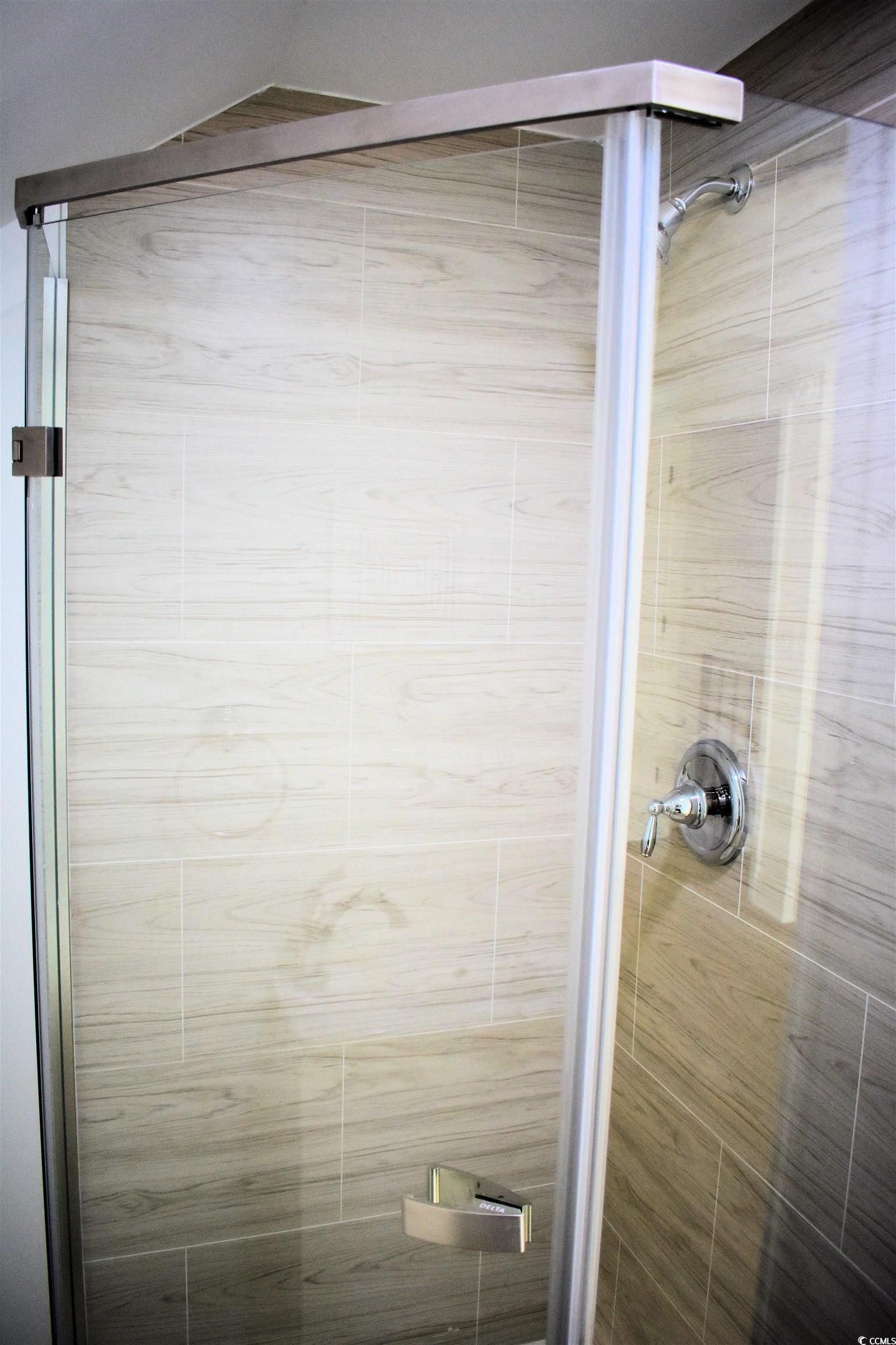 Photo #32
