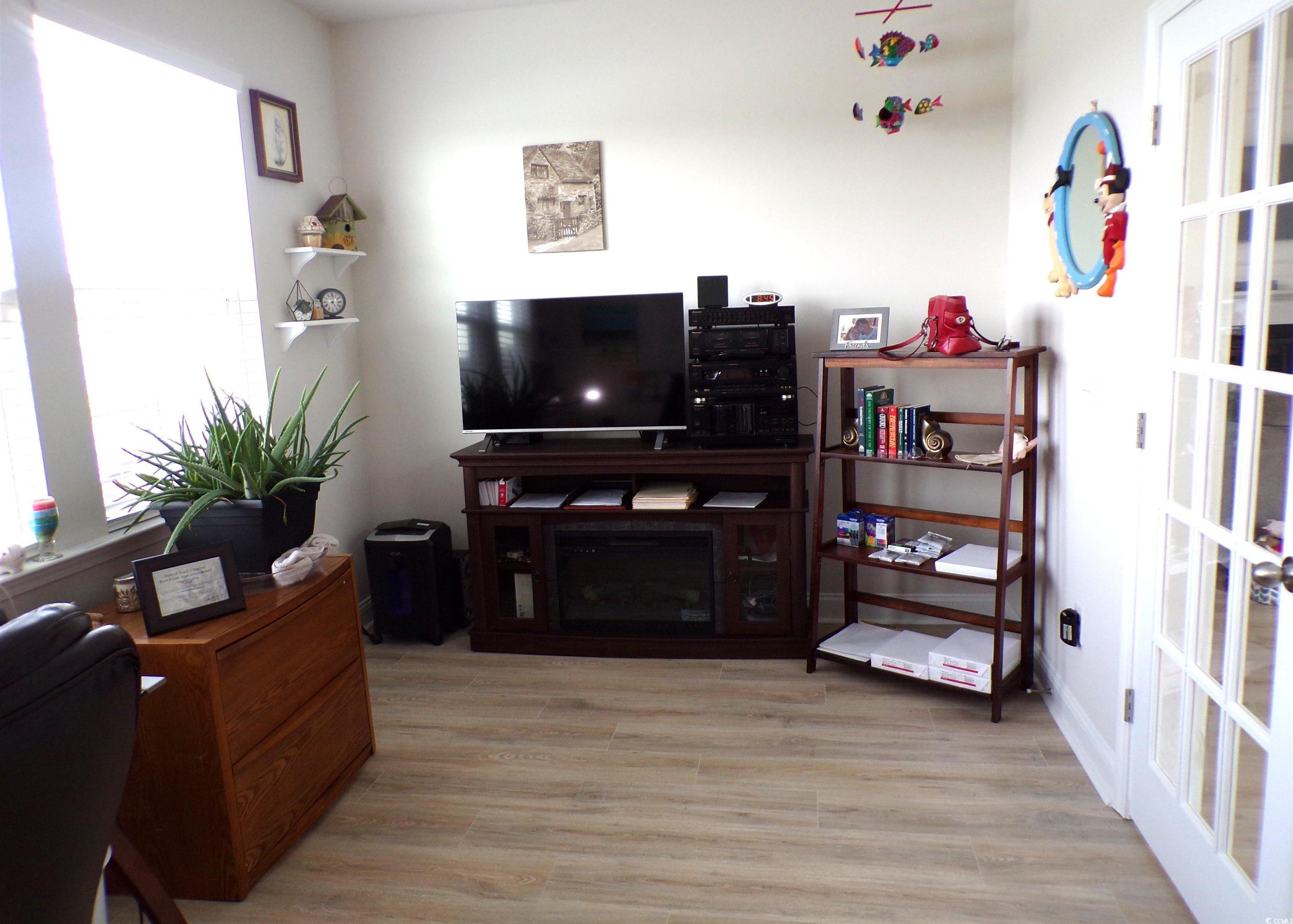 Photo #6