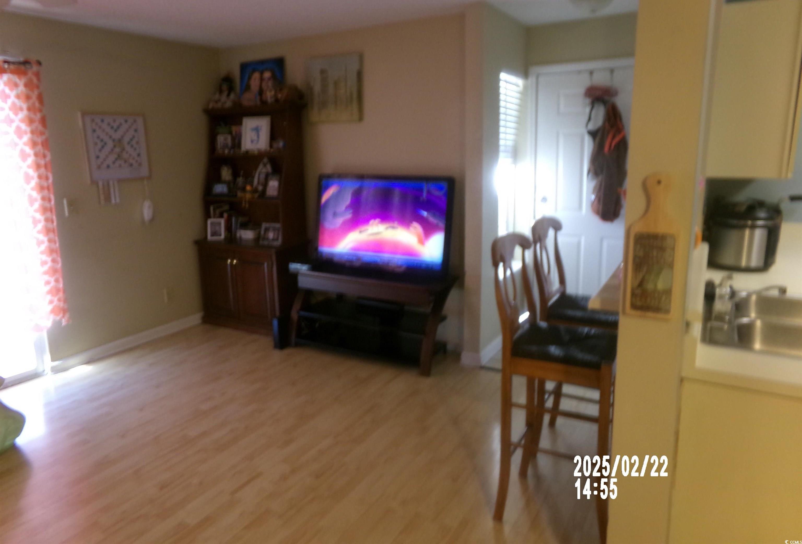 Photo #6