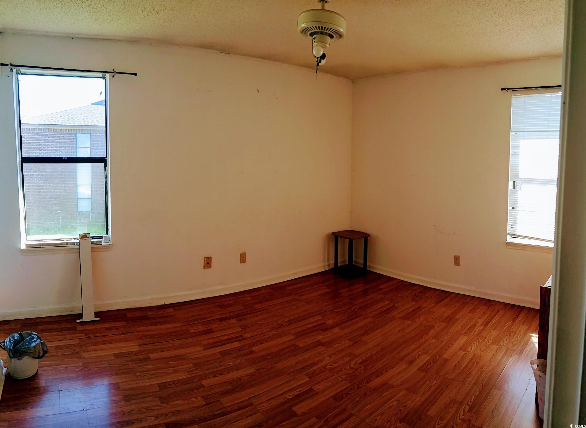 Photo #4