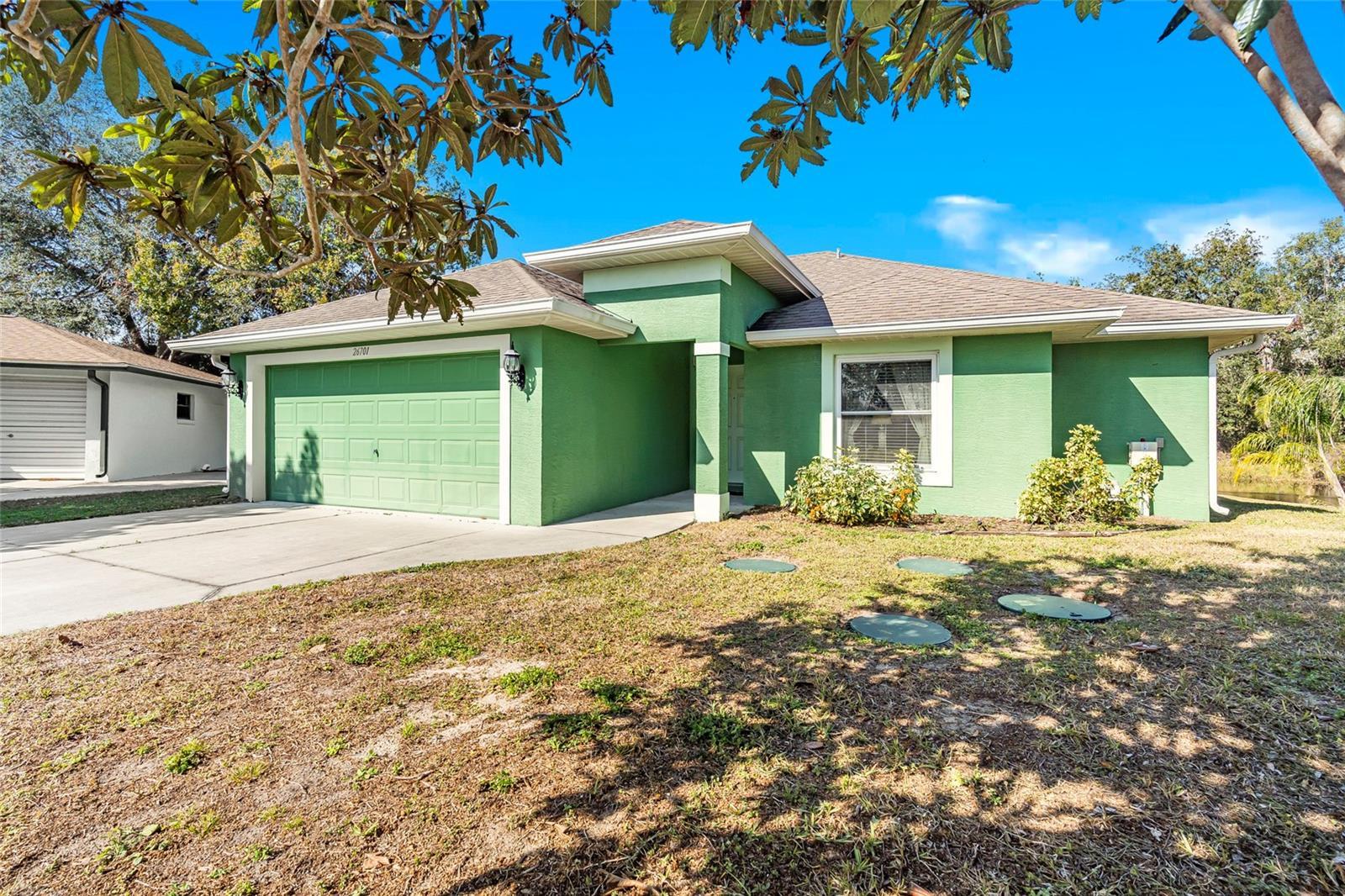 Photo one of 26701 Bimini Dr Tavares FL 32778 | MLS G5089226