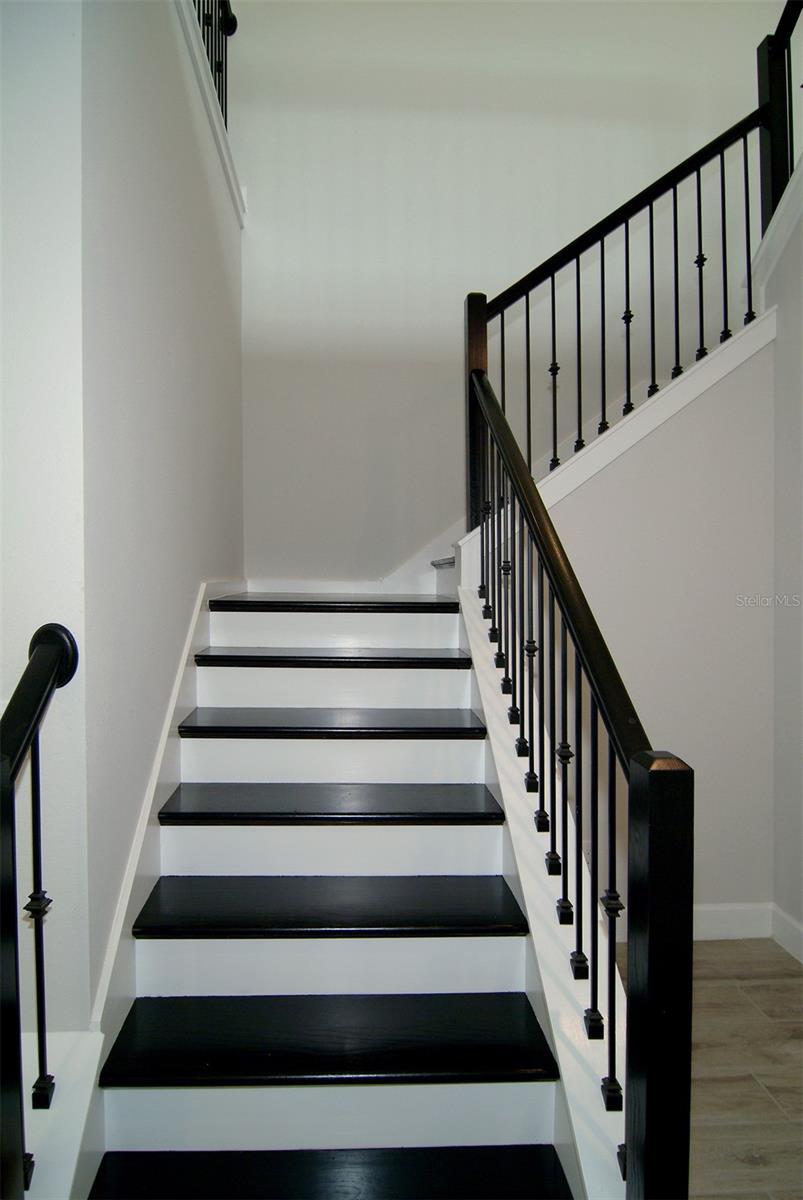 Photo #9