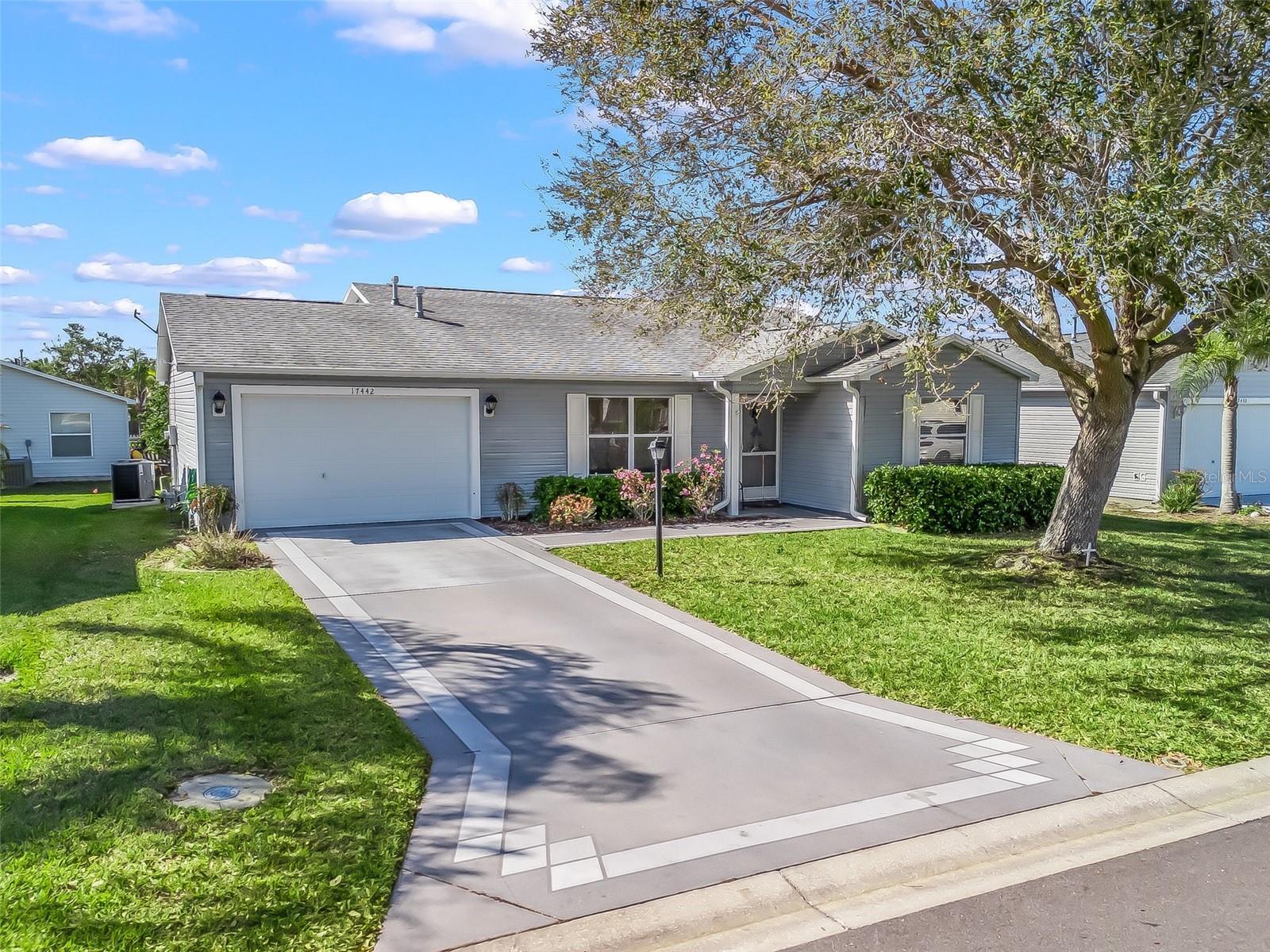 Photo one of 17442 Se 79Th Lovewood Ave The Villages FL 32162 | MLS G5093718