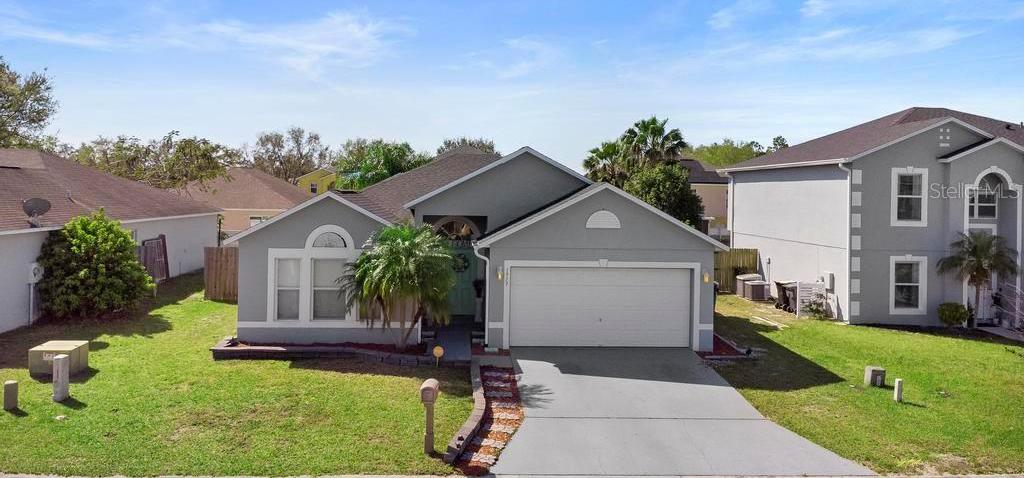 Photo one of 1917 Emily Blvd Winter Haven FL 33884 | MLS G5093709