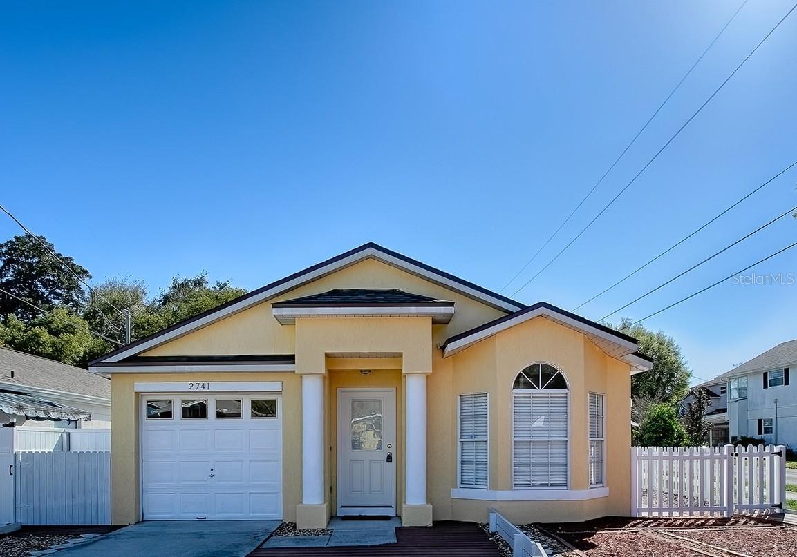 Photo one of 2741 S Brown Ave Orlando FL 32806 | MLS G5093970