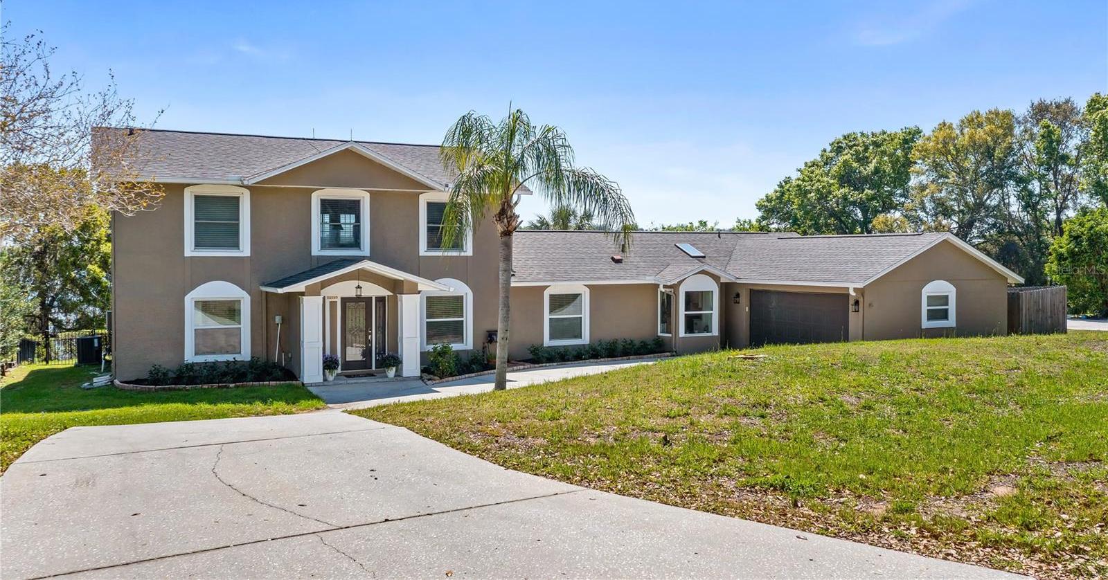 Photo one of 16109 Hillside Cir Montverde FL 34756 | MLS G5094288