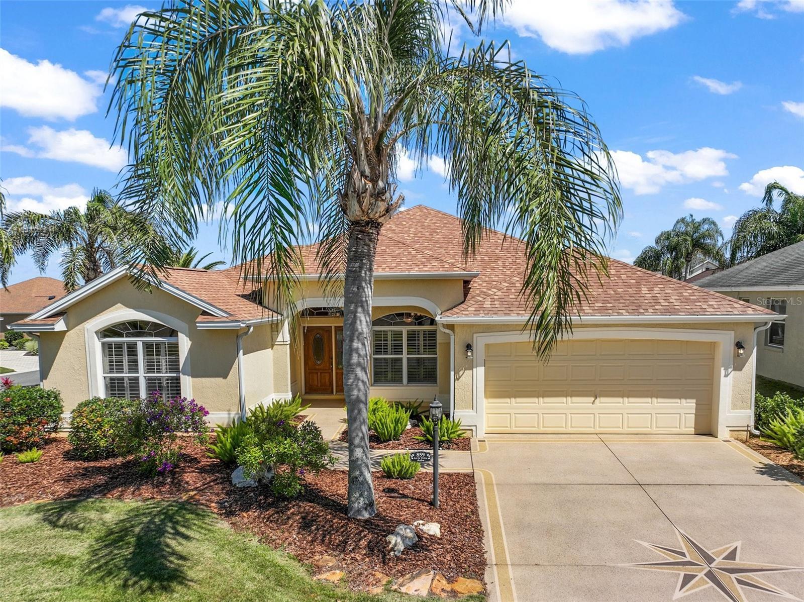 Photo one of 859 Parksville Path The Villages FL 32162 | MLS G5094261